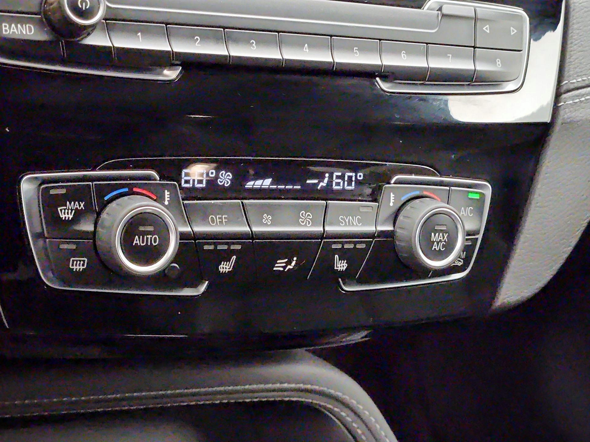 Thumbnail: 2020 BMW X1 - 17