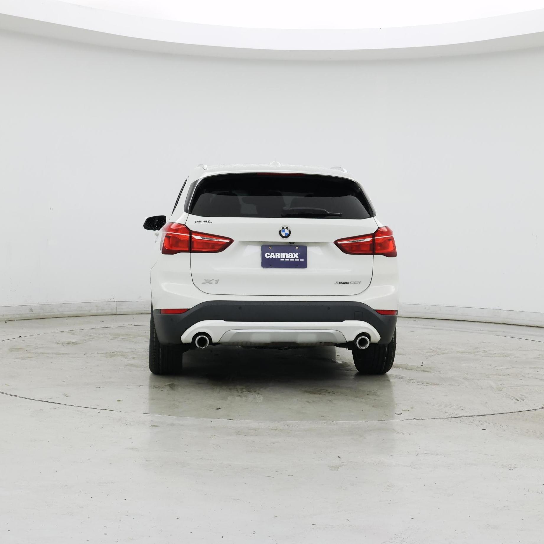 Thumbnail: 2020 BMW X1 - 6