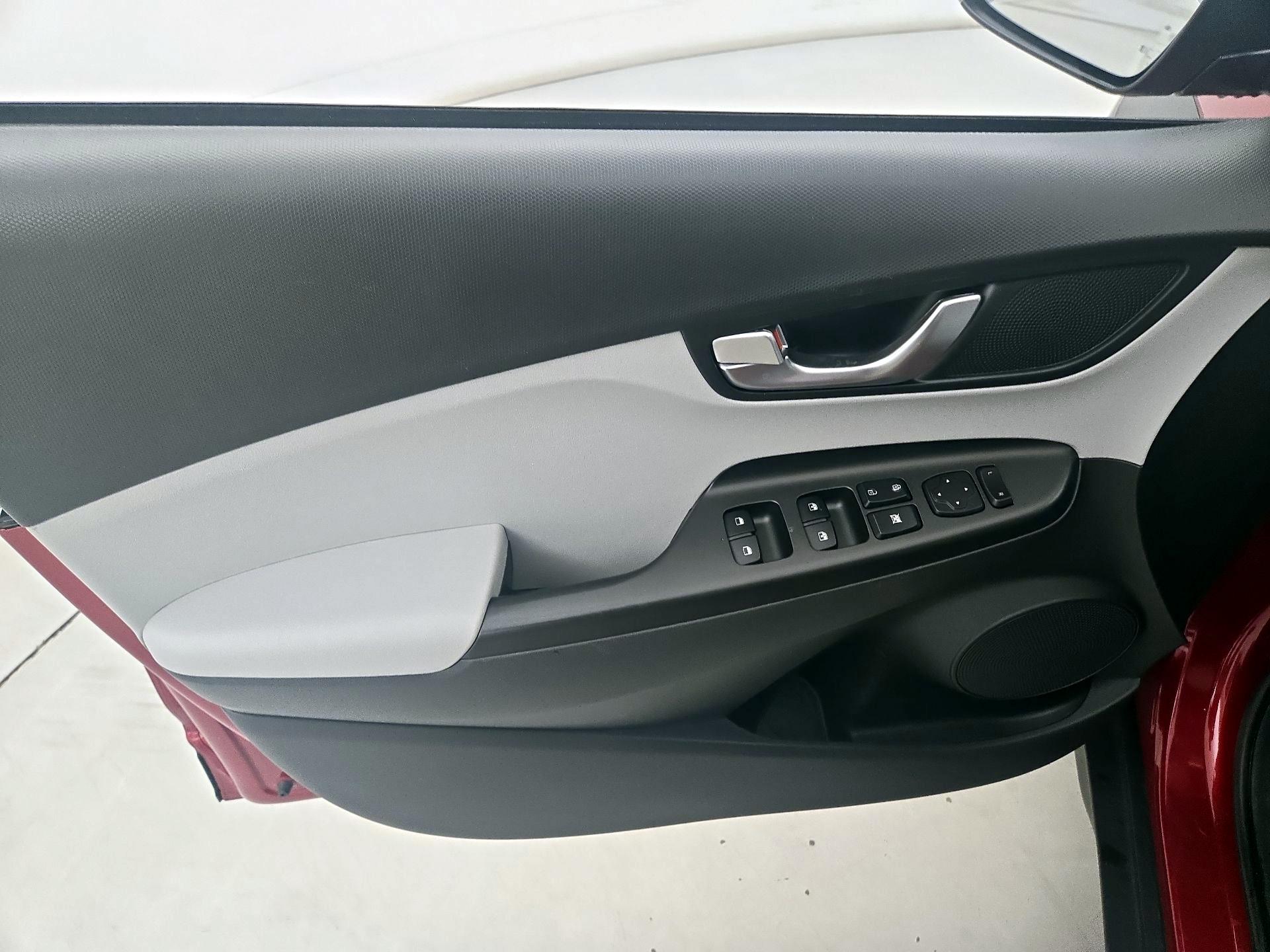 Thumbnail: 2023 Hyundai Kona - 12