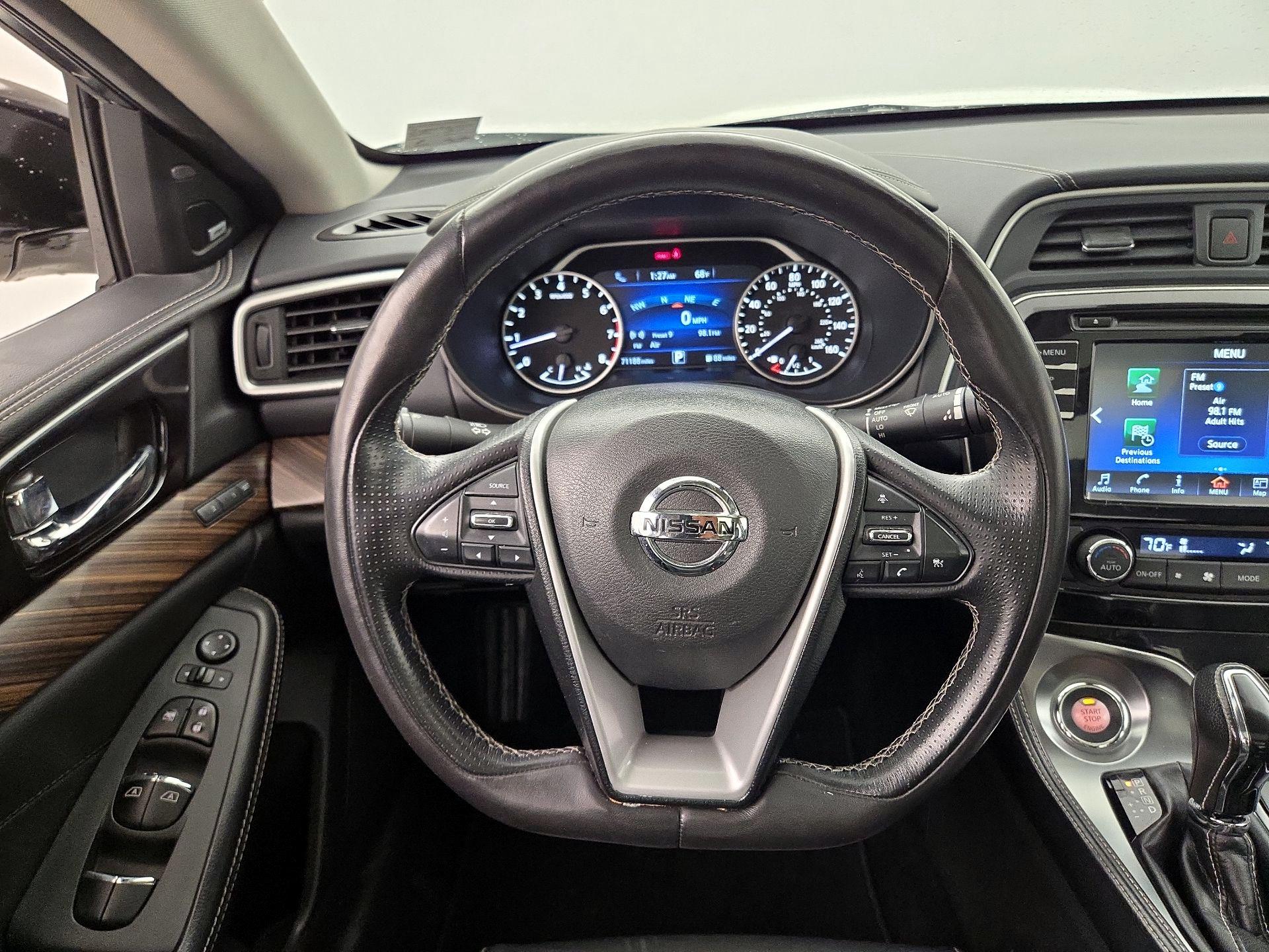 Thumbnail: 2017 Nissan Maxima - 10