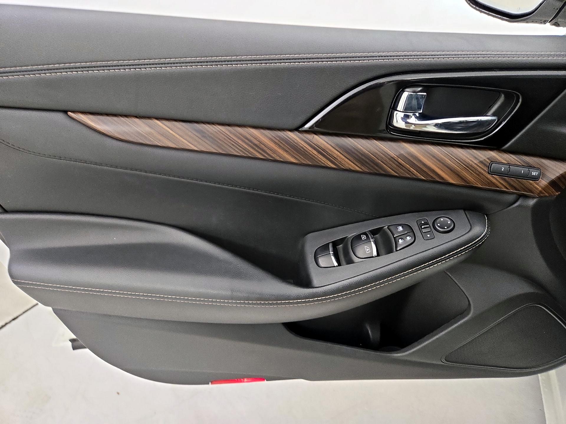 Thumbnail: 2017 Nissan Maxima - 12