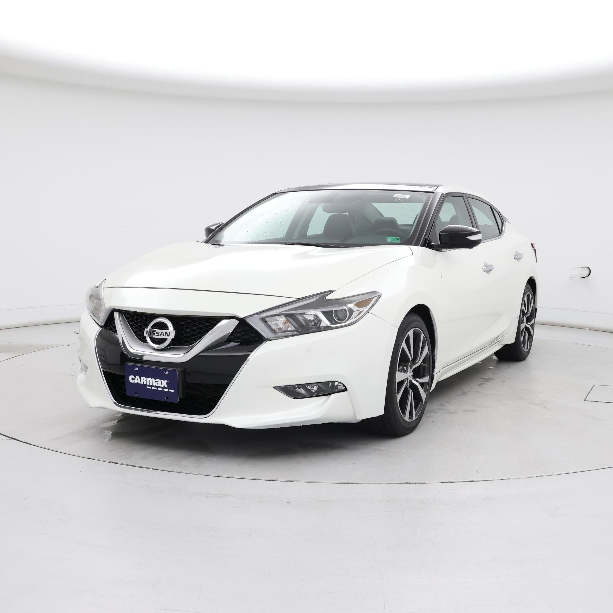 Thumbnail: 2017 Nissan Maxima - 4