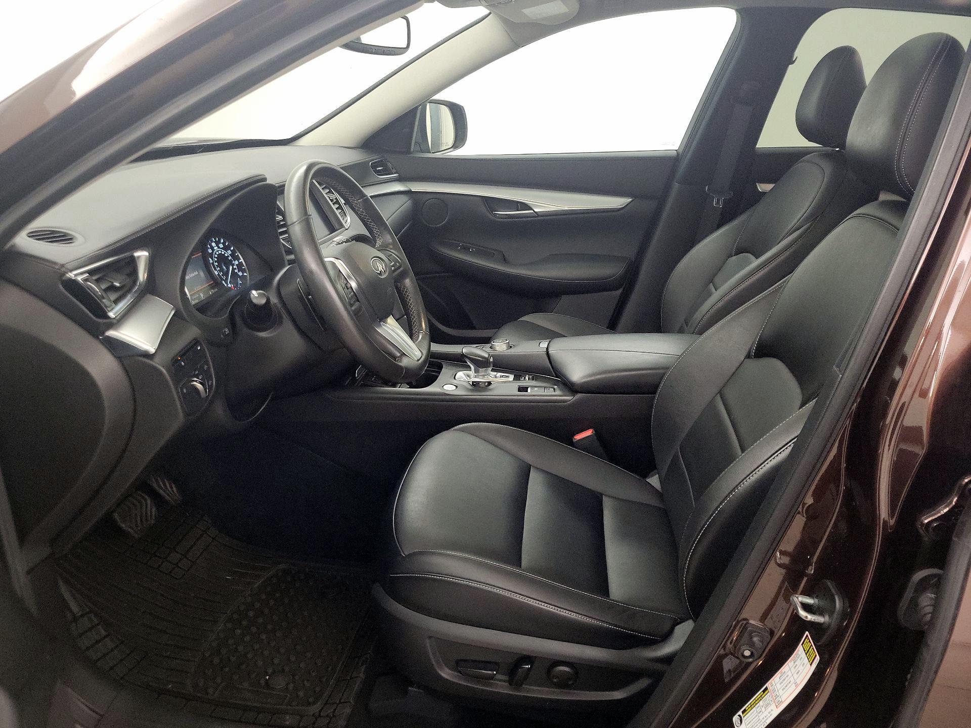 Thumbnail: 2020 INFINITI QX50 - 11