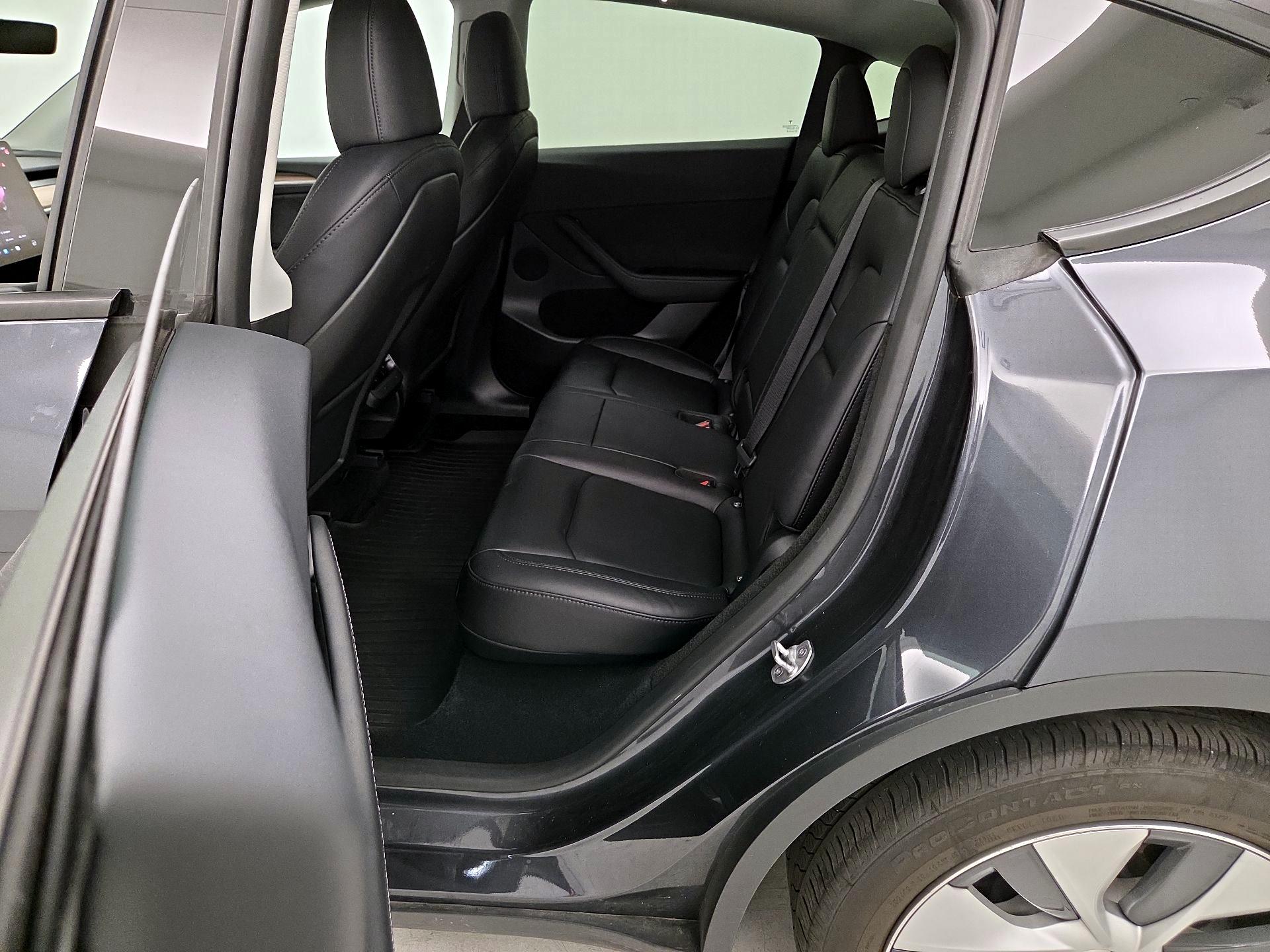 Thumbnail: 2024 Tesla Model Y - 18
