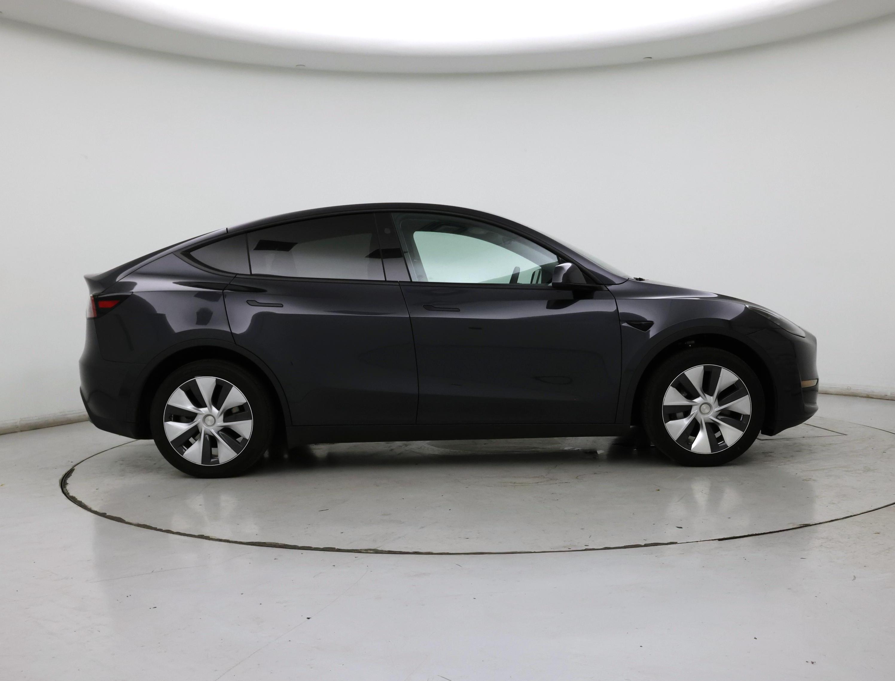 Thumbnail: 2024 Tesla Model Y - 7