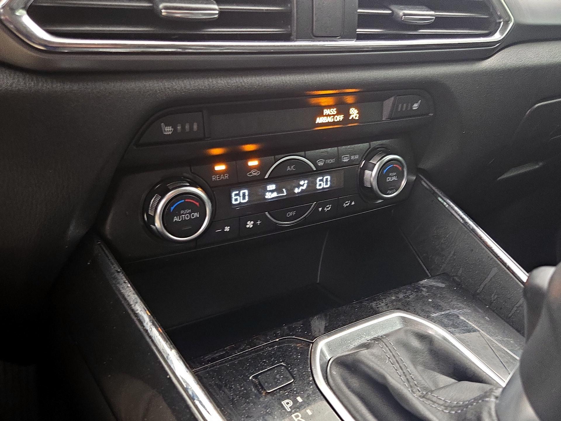 Thumbnail: 2016 Mazda CX-9 - 17