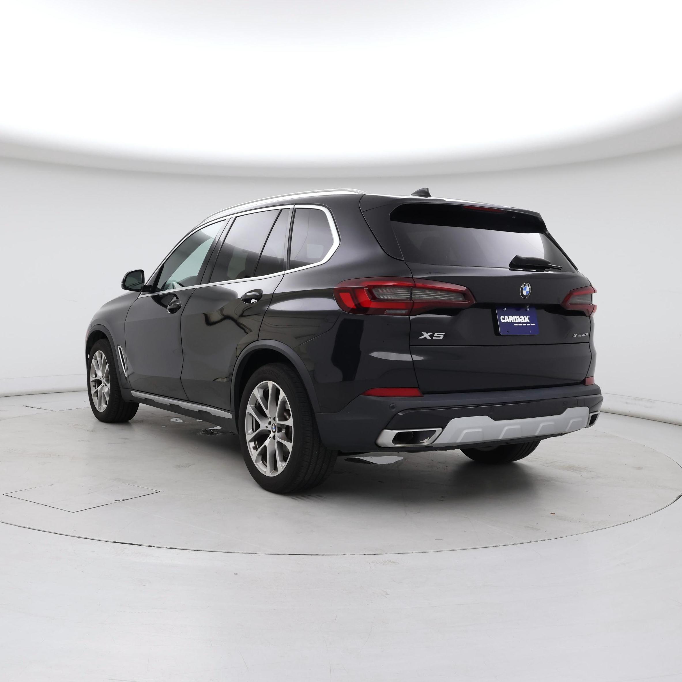 Thumbnail: 2022 BMW X5 - 2