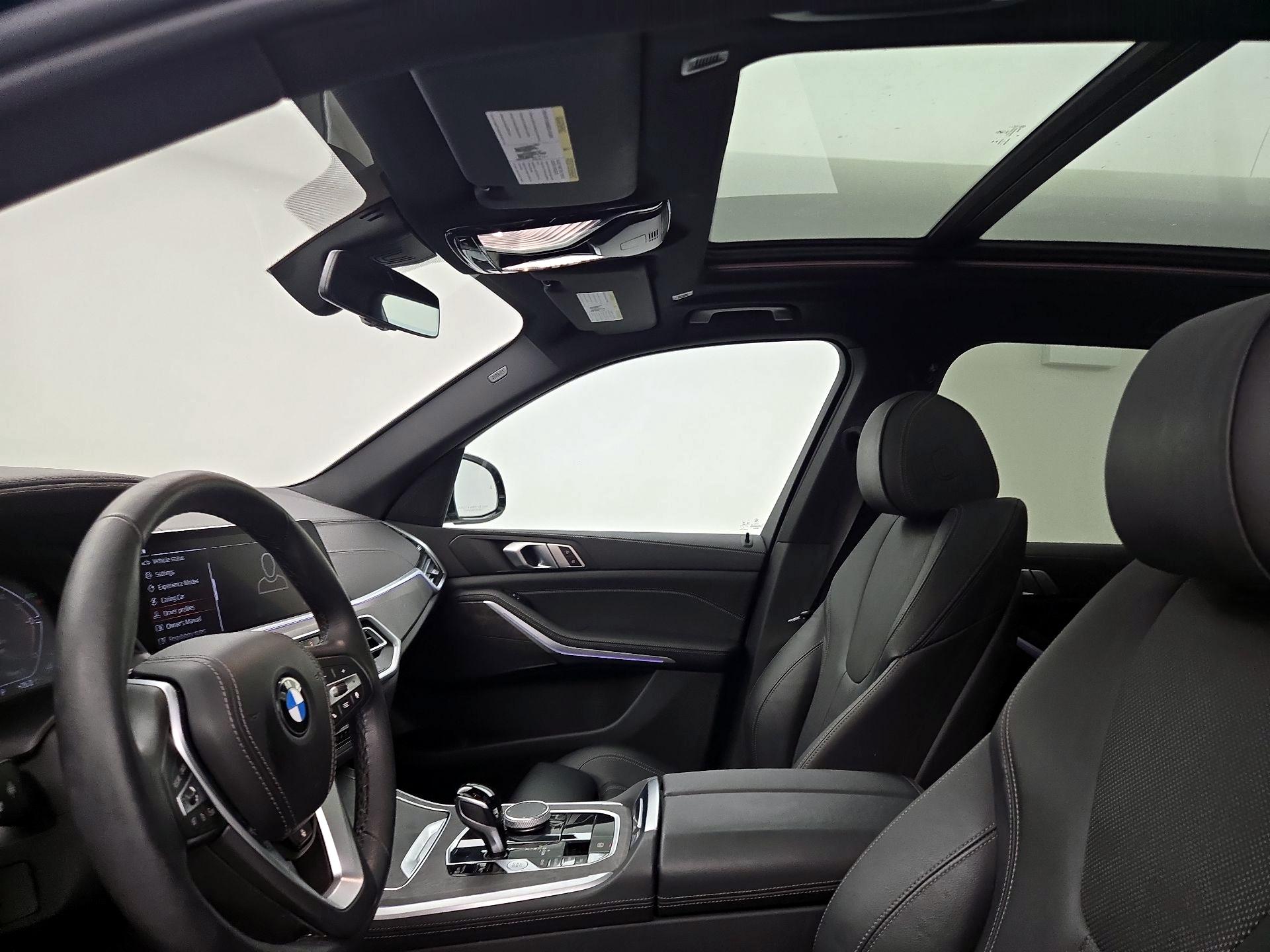 Thumbnail: 2022 BMW X5 - 20