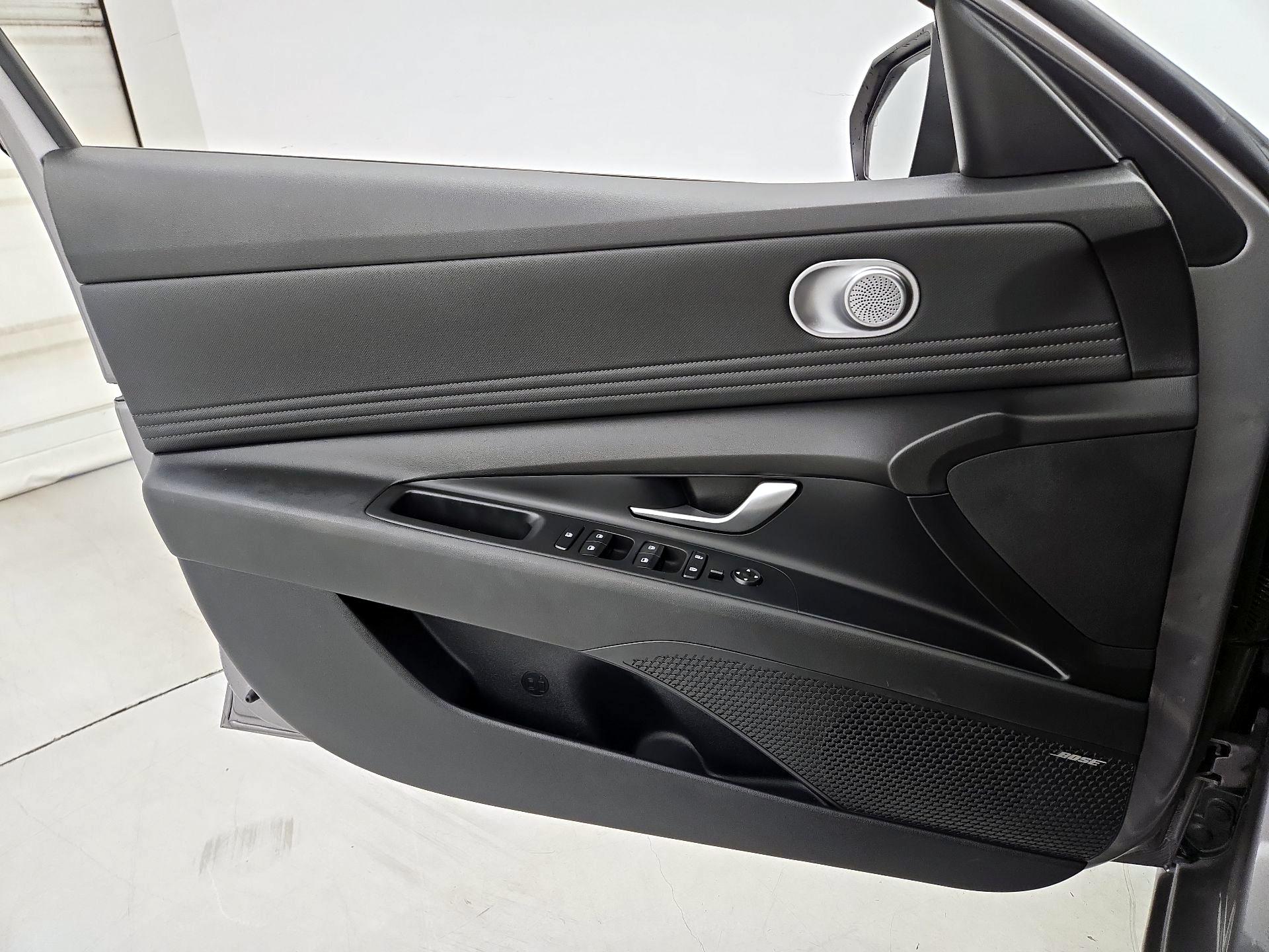 Thumbnail: 2023 Hyundai Elantra - 12