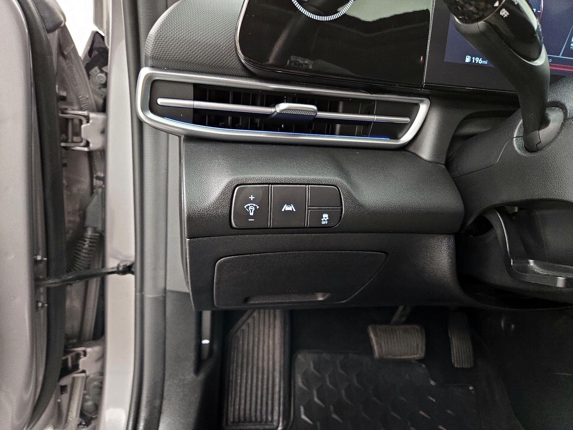 Thumbnail: 2023 Hyundai Elantra - 13