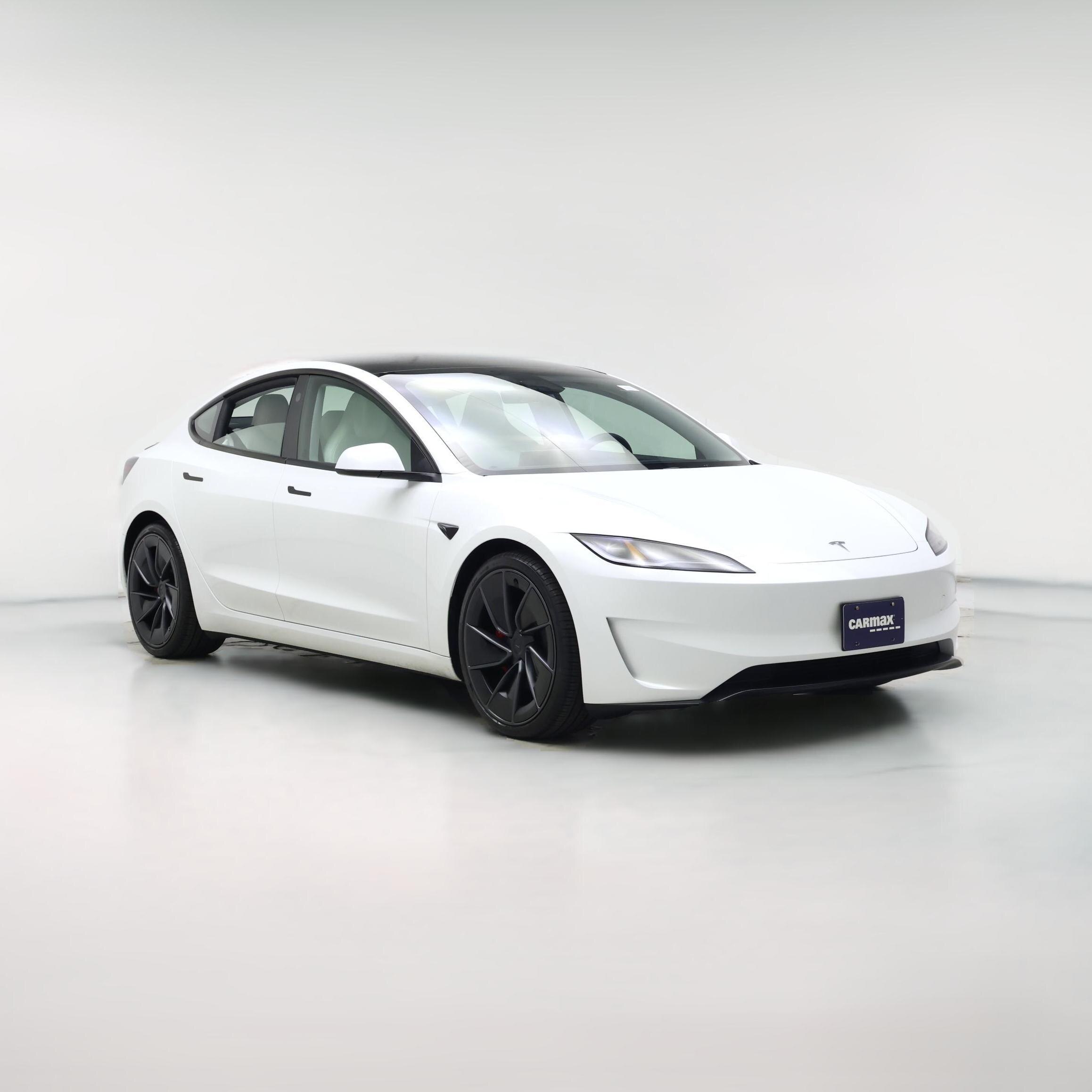 Thumbnail: 2025 Tesla Model 3 - 1