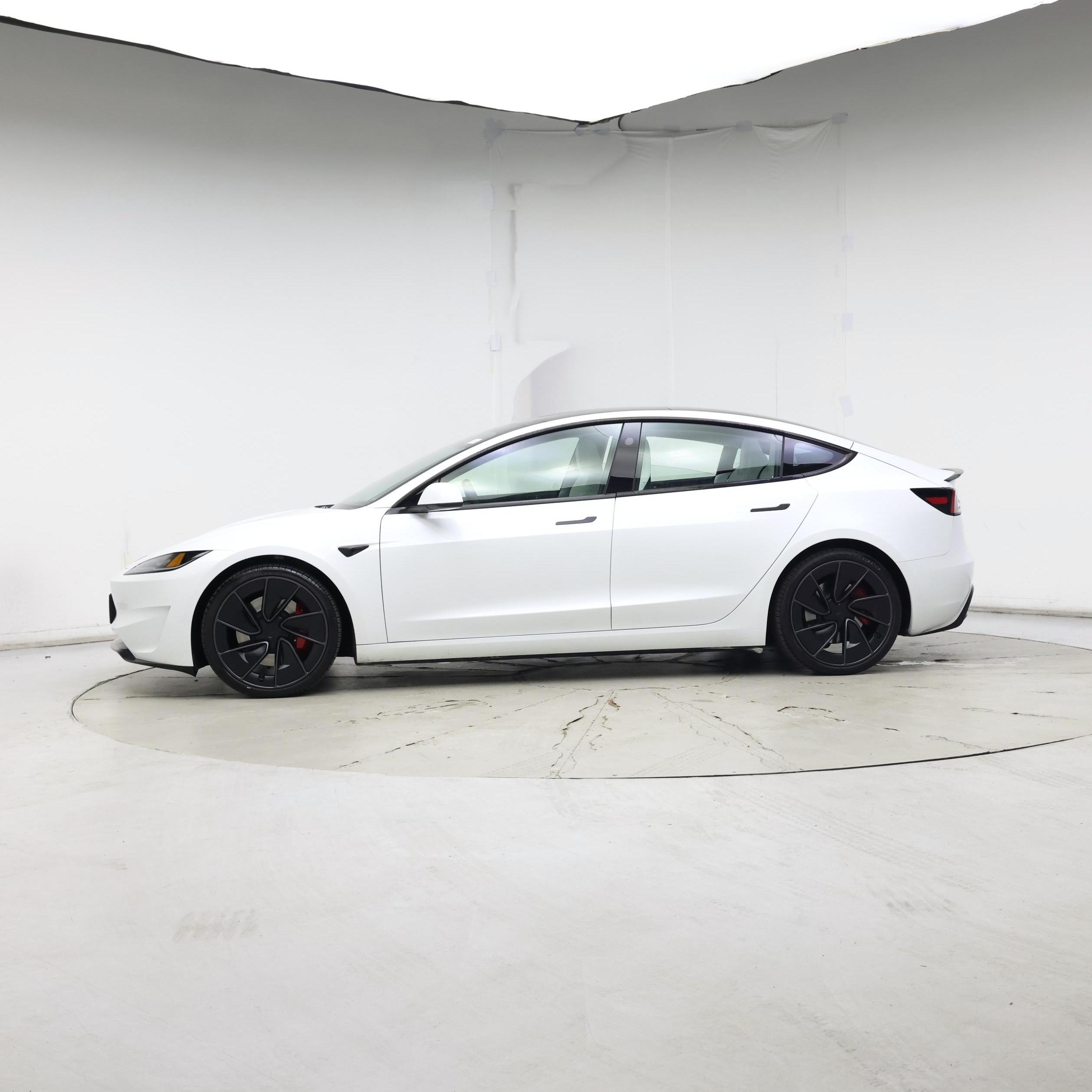 Thumbnail: 2025 Tesla Model 3 - 3