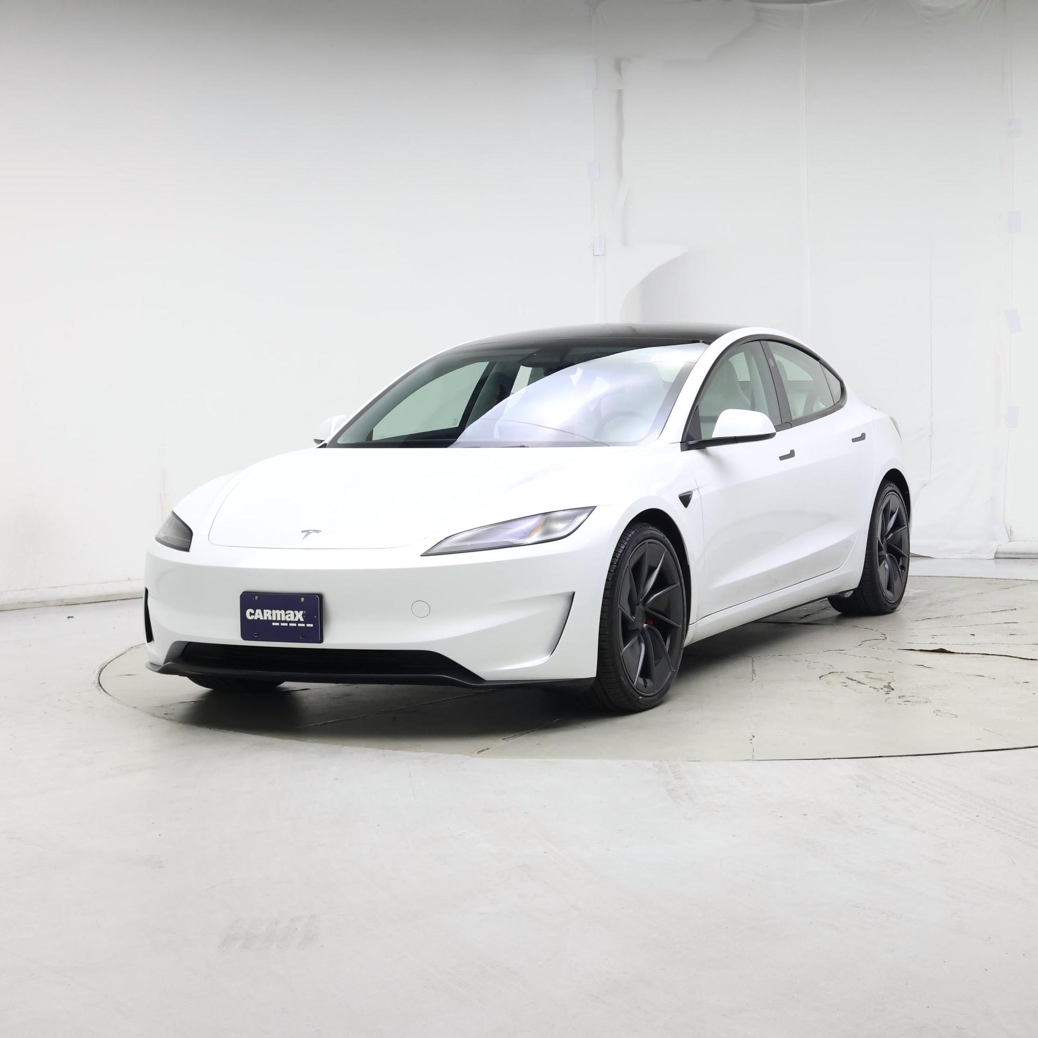 Thumbnail: 2025 Tesla Model 3 - 4