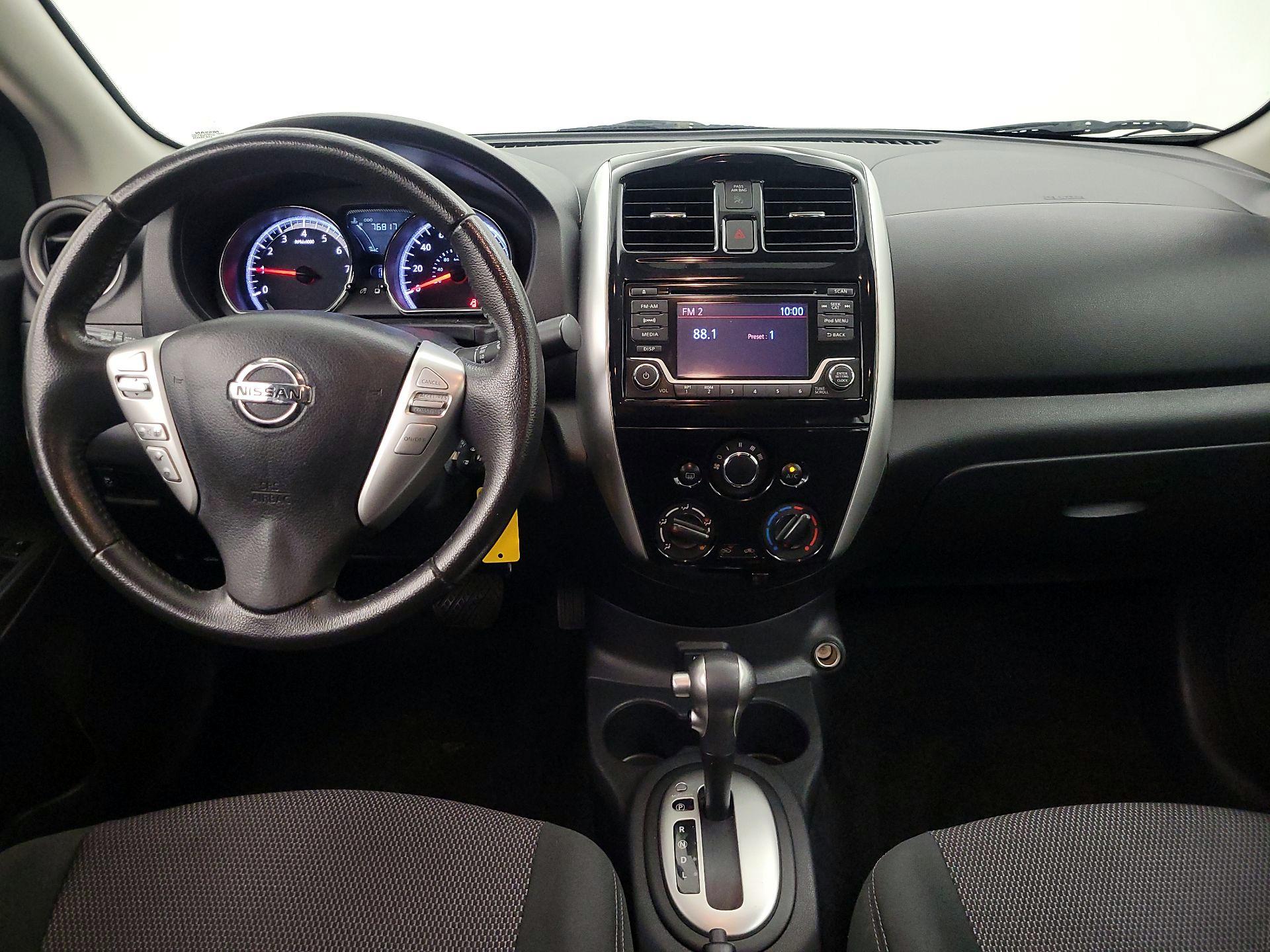 Thumbnail: 2018 Nissan Versa - 9