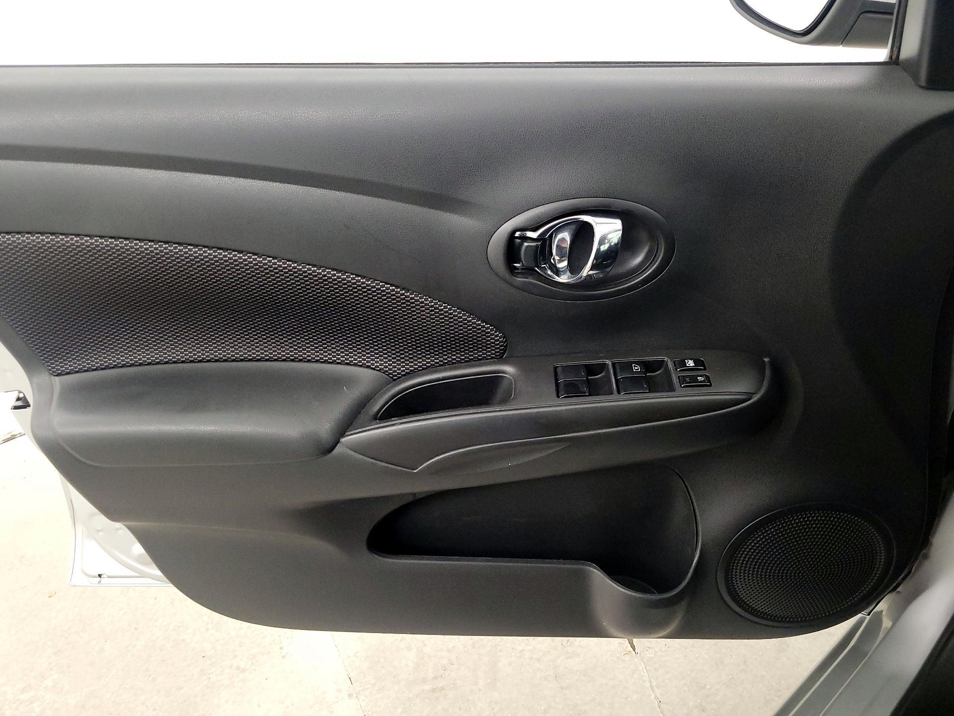 Thumbnail: 2018 Nissan Versa - 12