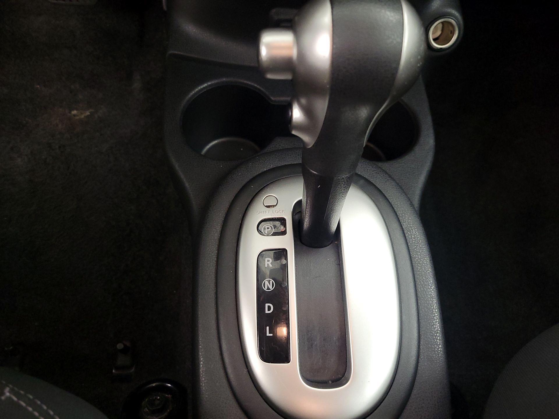 Thumbnail: 2018 Nissan Versa - 17
