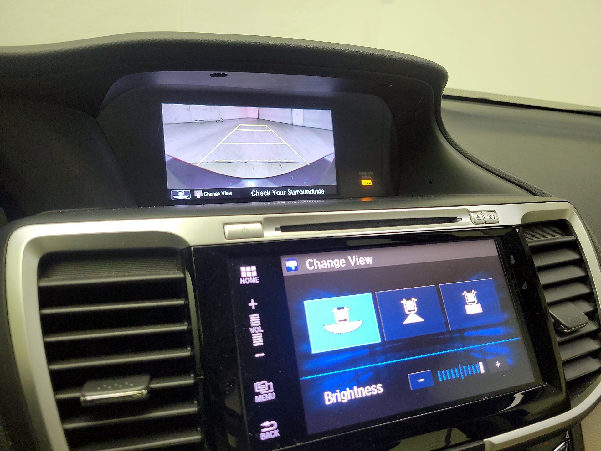 Thumbnail: 2017 Honda Accord - 15