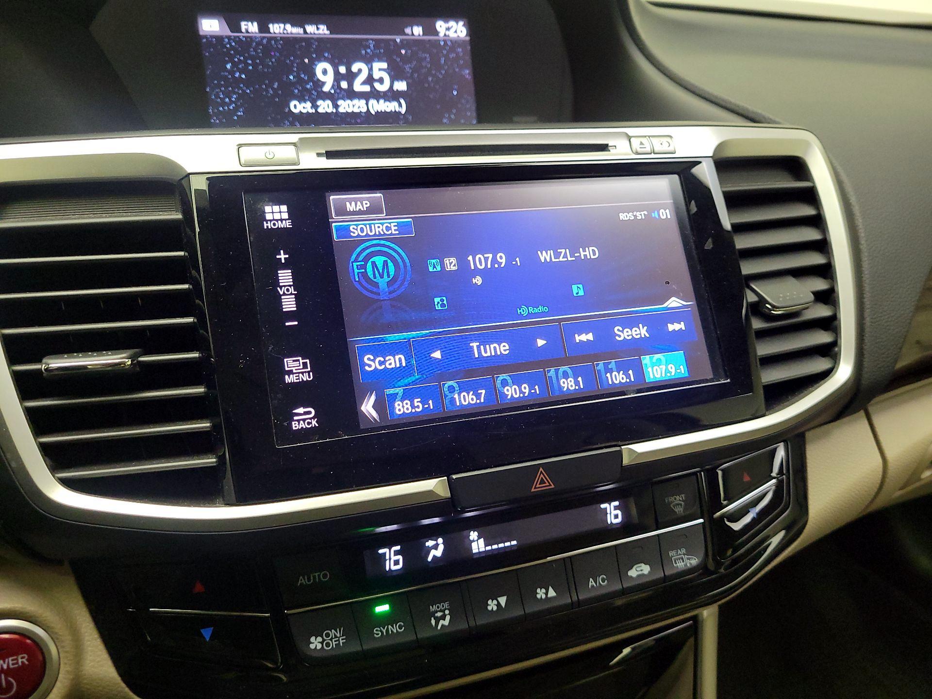 Thumbnail: 2017 Honda Accord - 16