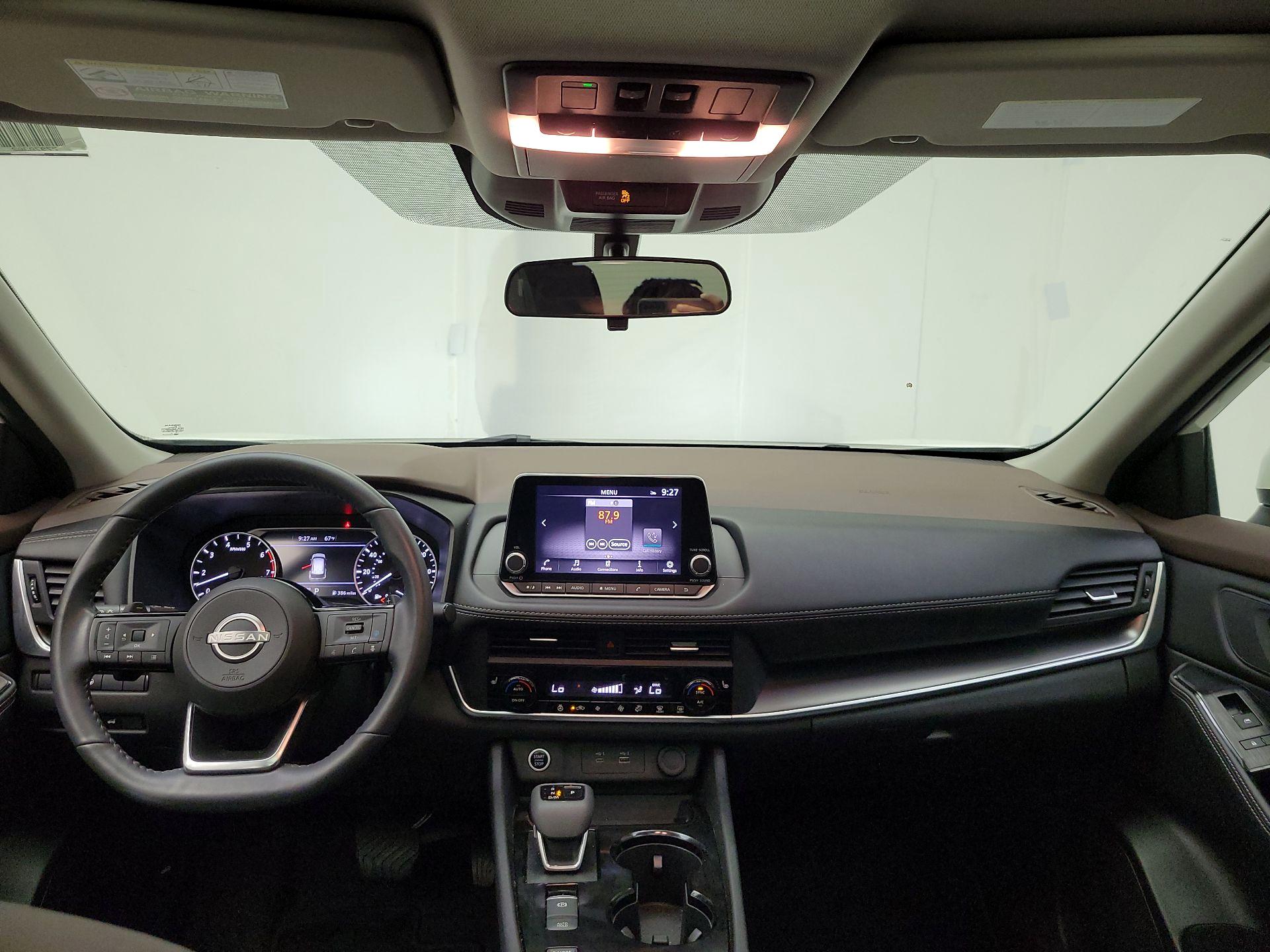 Thumbnail: 2023 Nissan Rogue - 9