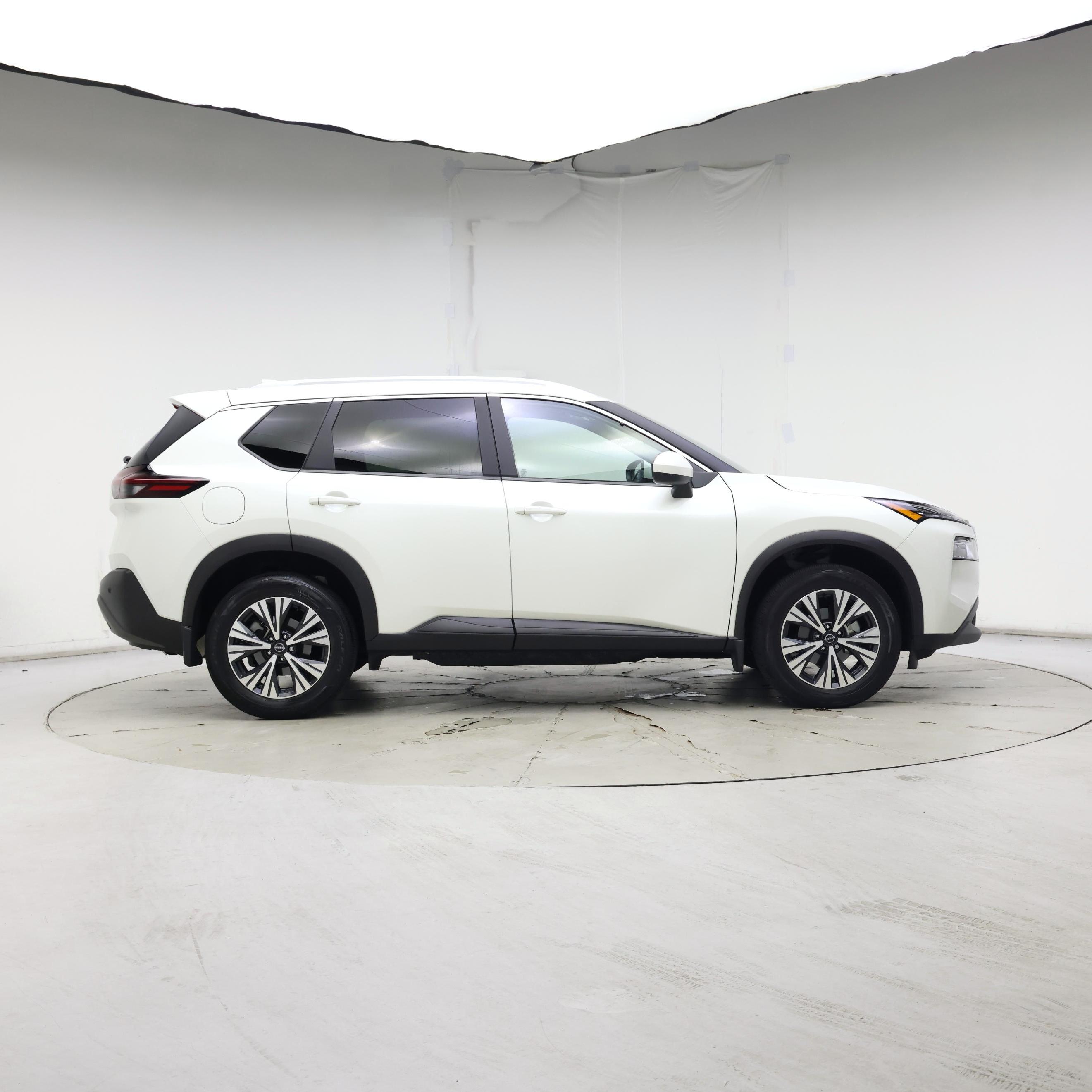 Thumbnail: 2023 Nissan Rogue - 7