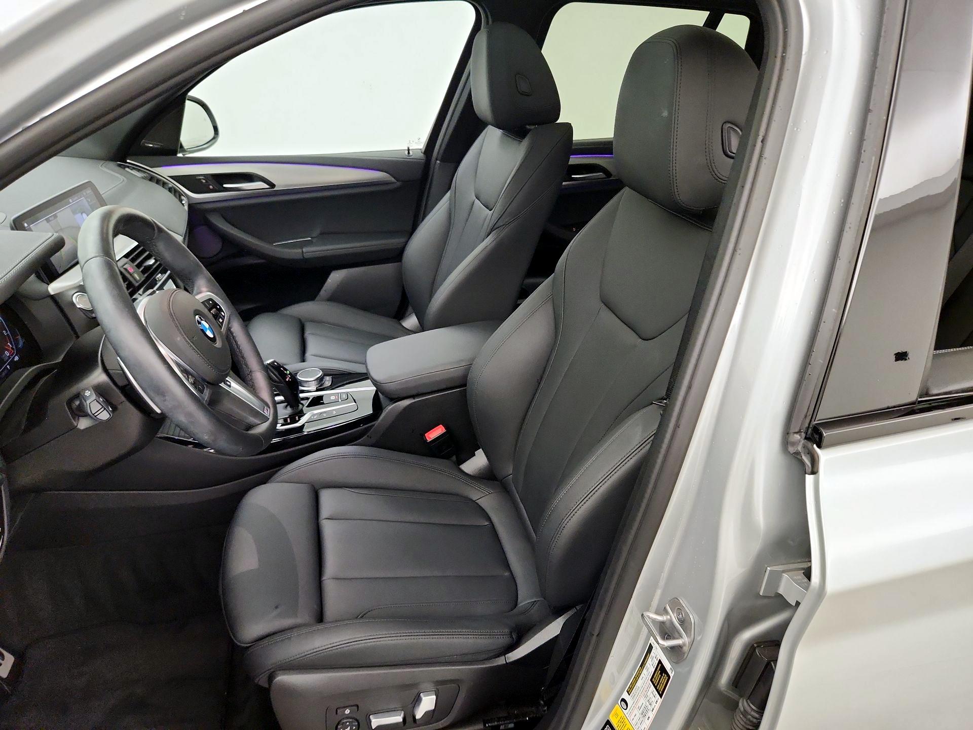 Thumbnail: 2021 BMW X3 - 11