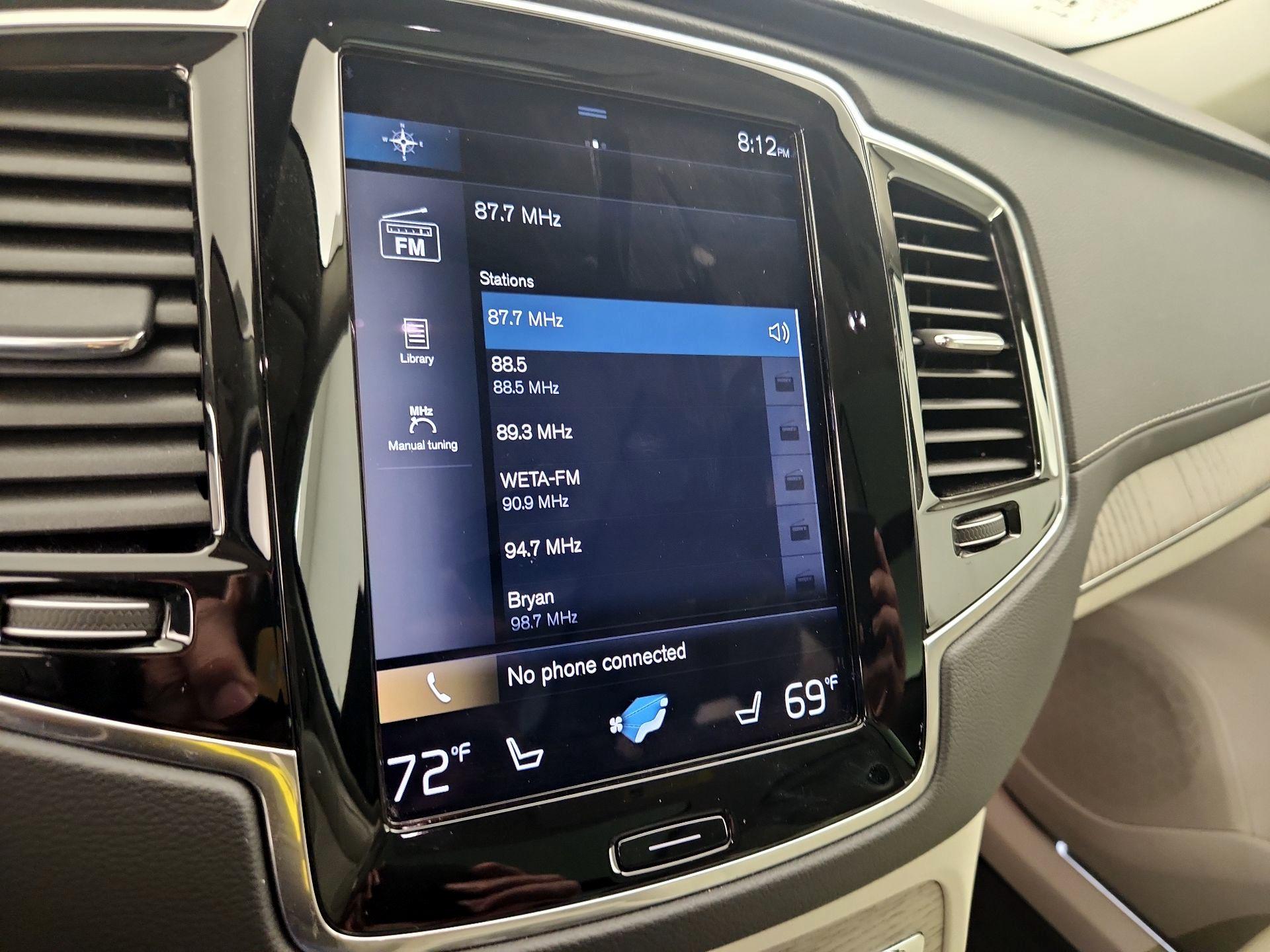 Thumbnail: 2021 Volvo XC90 - 16