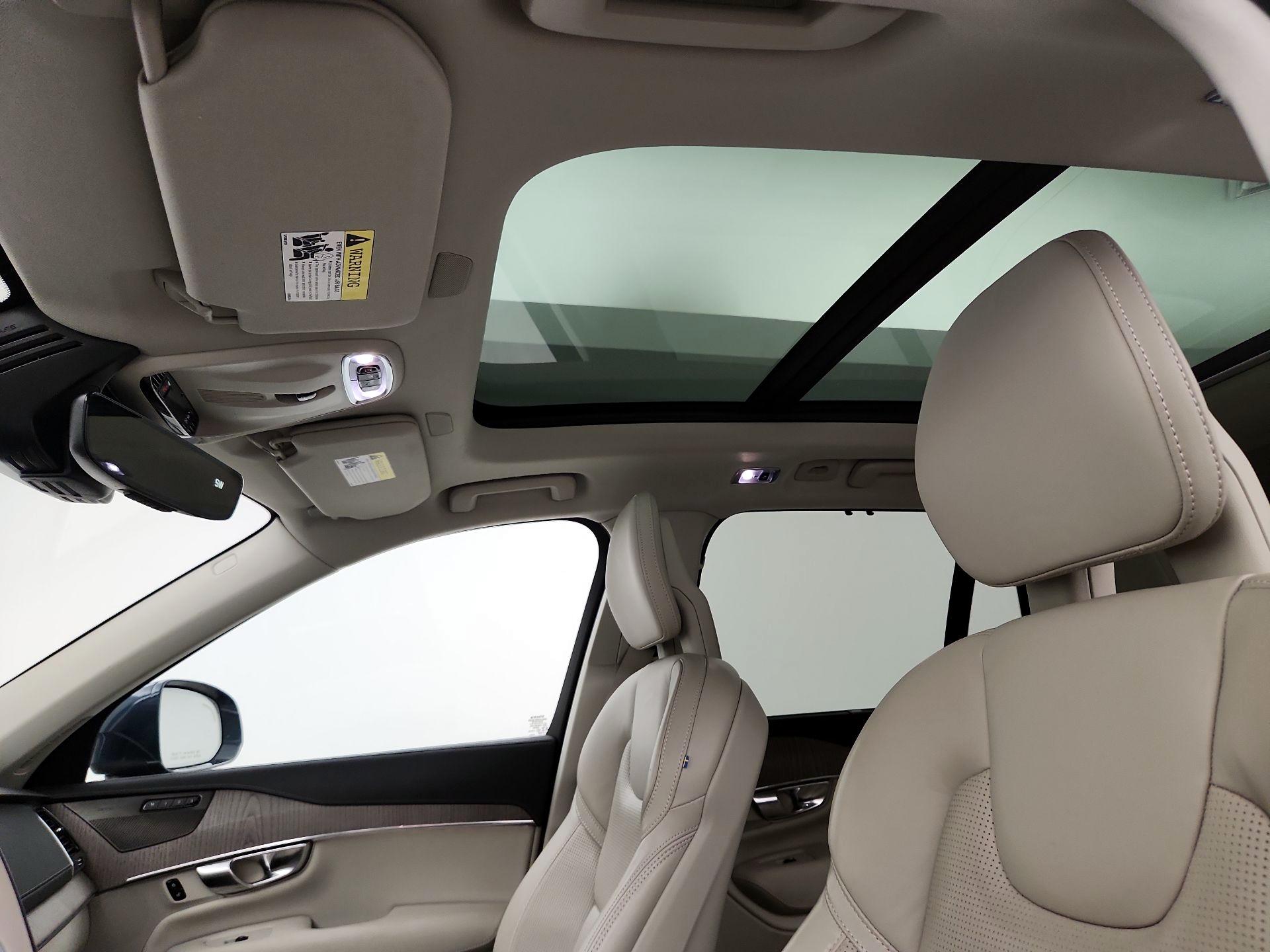 Thumbnail: 2021 Volvo XC90 - 20