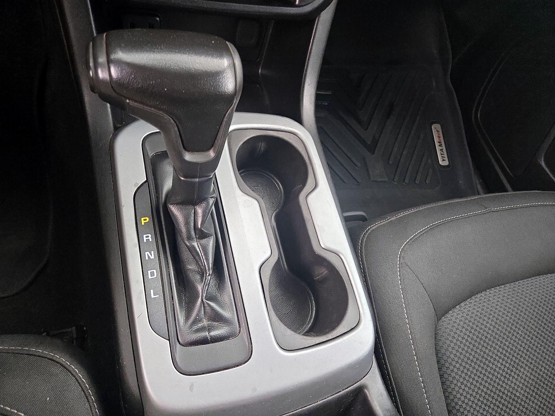 Thumbnail: 2019 Chevrolet Colorado - 17