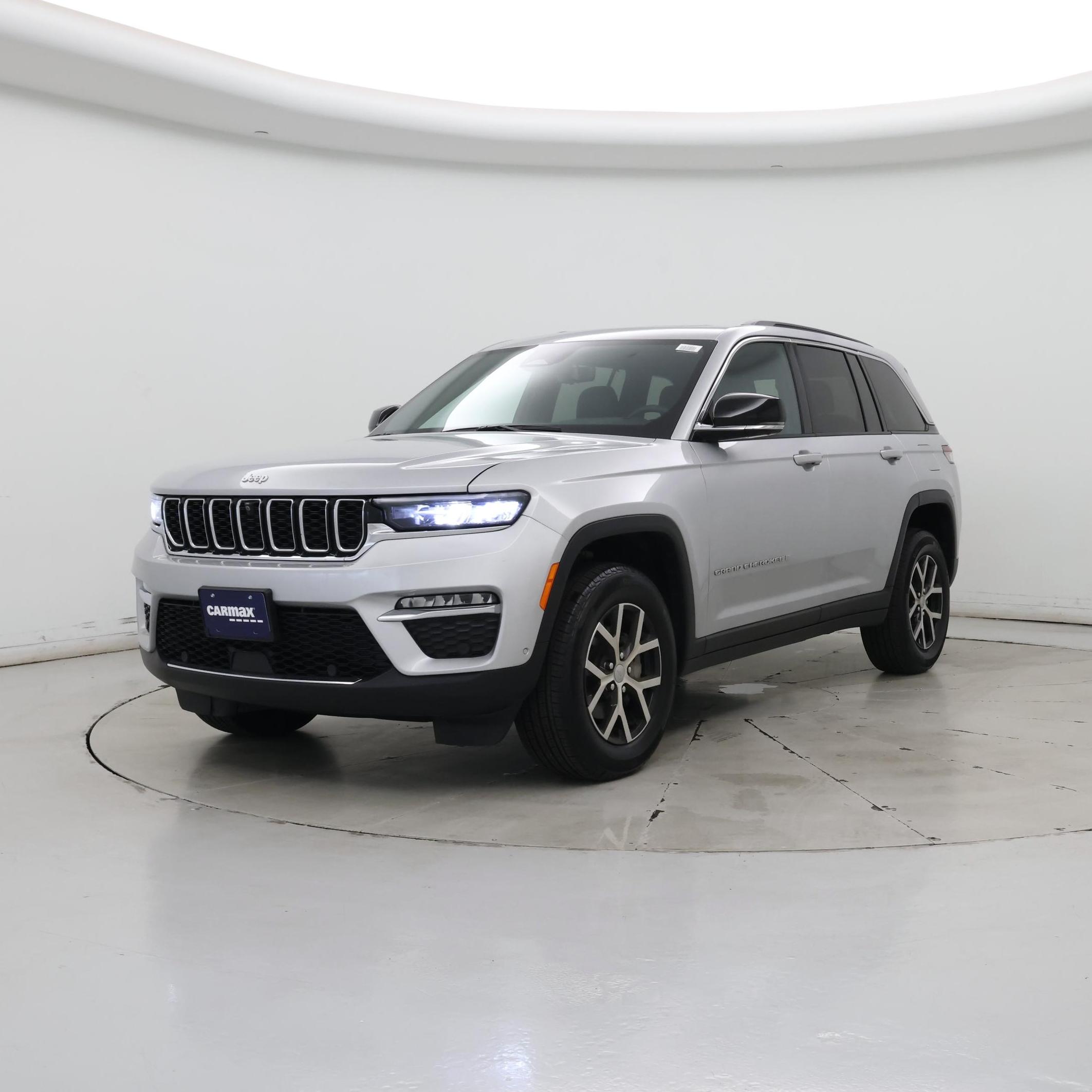 Thumbnail: 2025 Jeep Grand Cherokee - 4