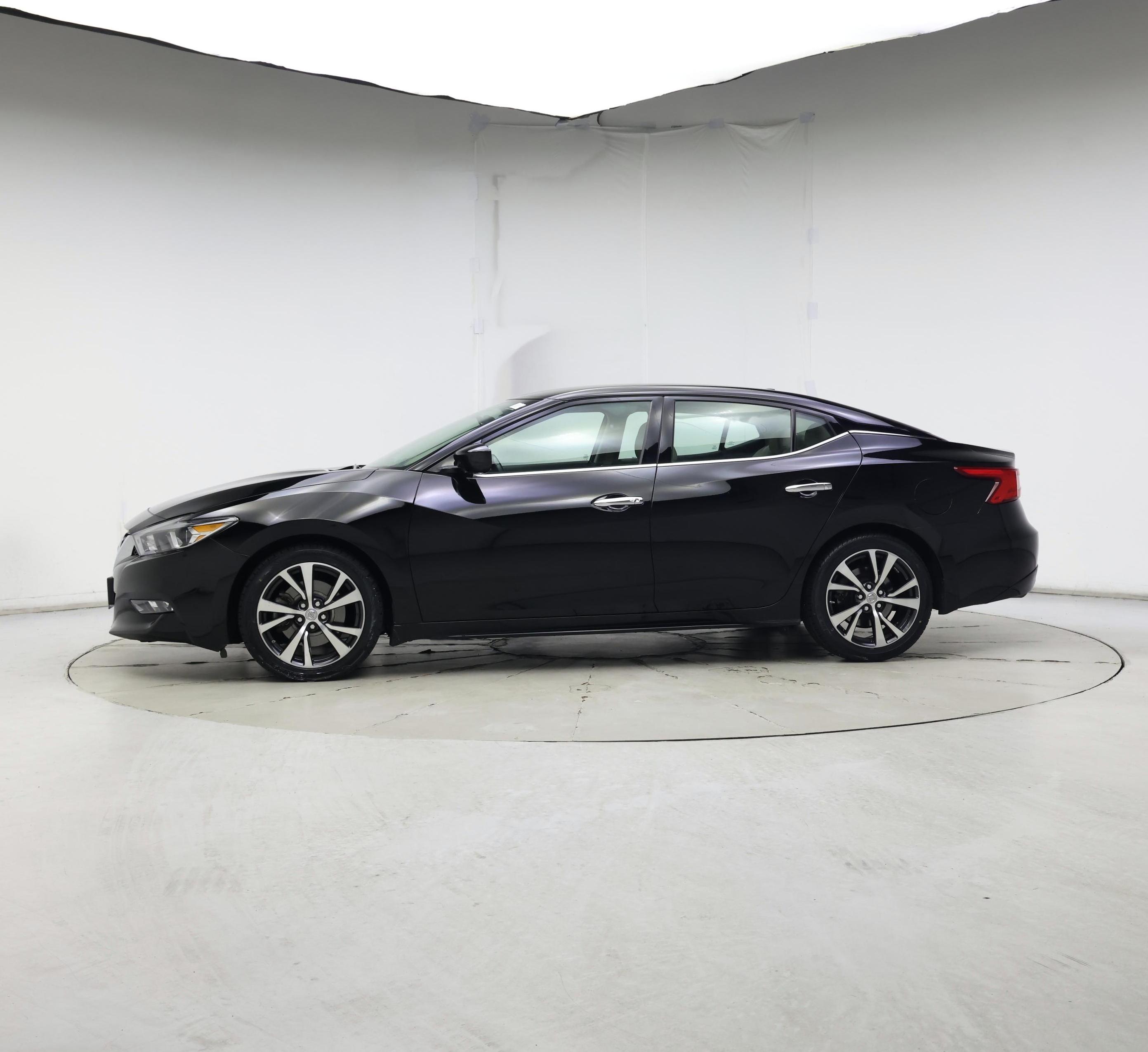 Thumbnail: 2017 Nissan Maxima - 3