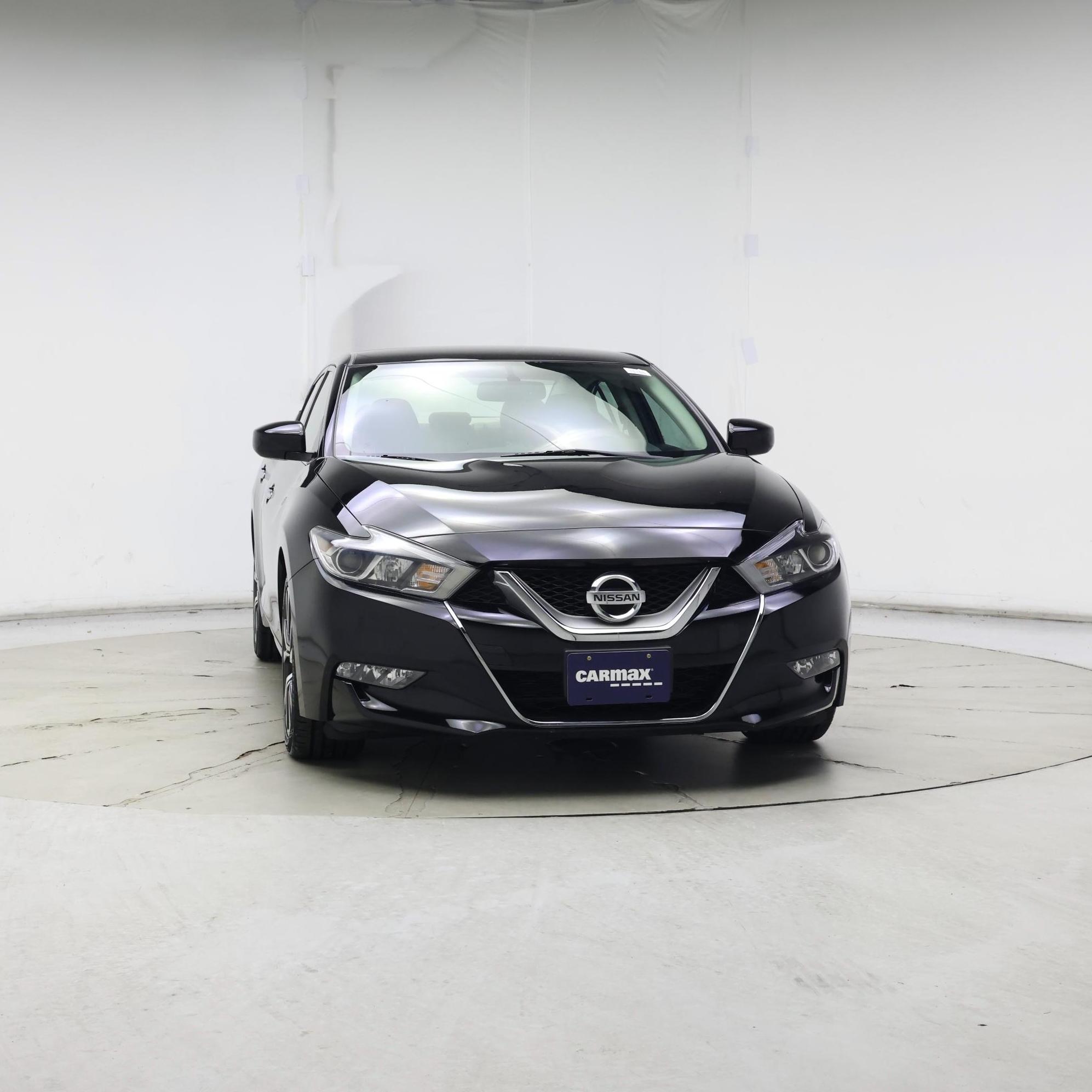 Thumbnail: 2017 Nissan Maxima - 5