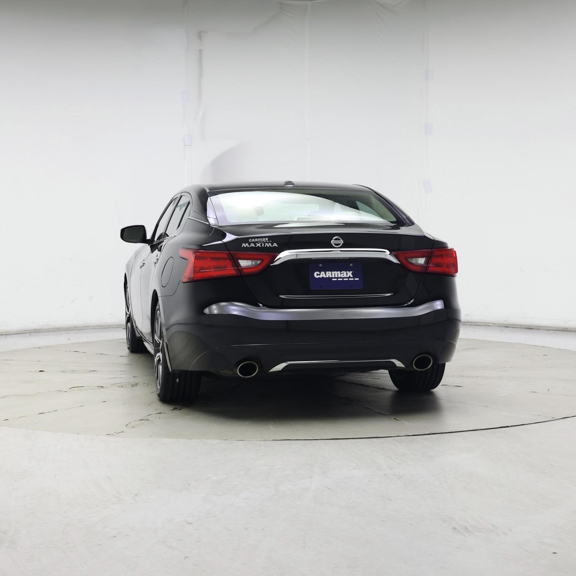 Thumbnail: 2017 Nissan Maxima - 6