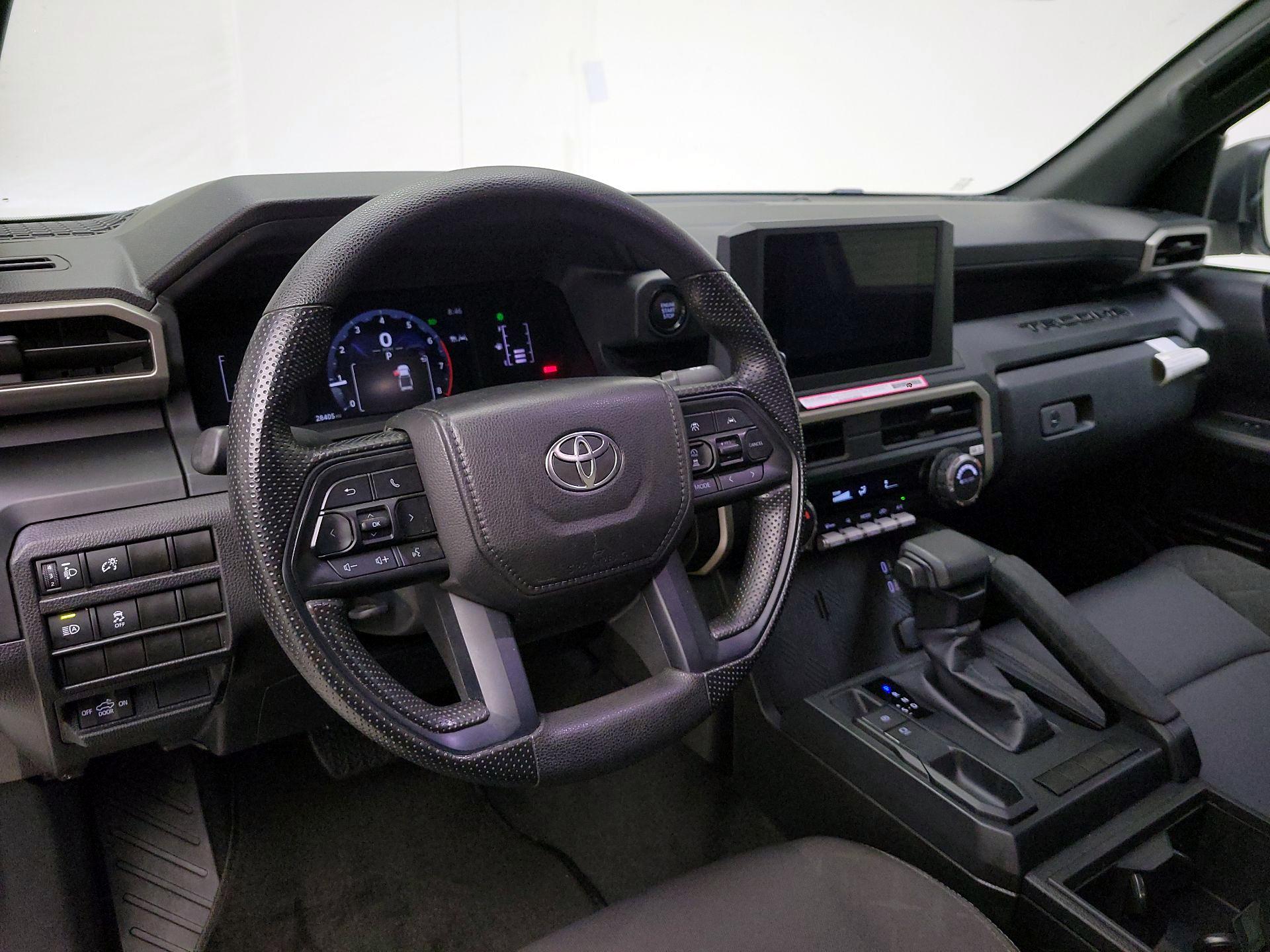 Thumbnail: 2024 Toyota Tacoma - 9