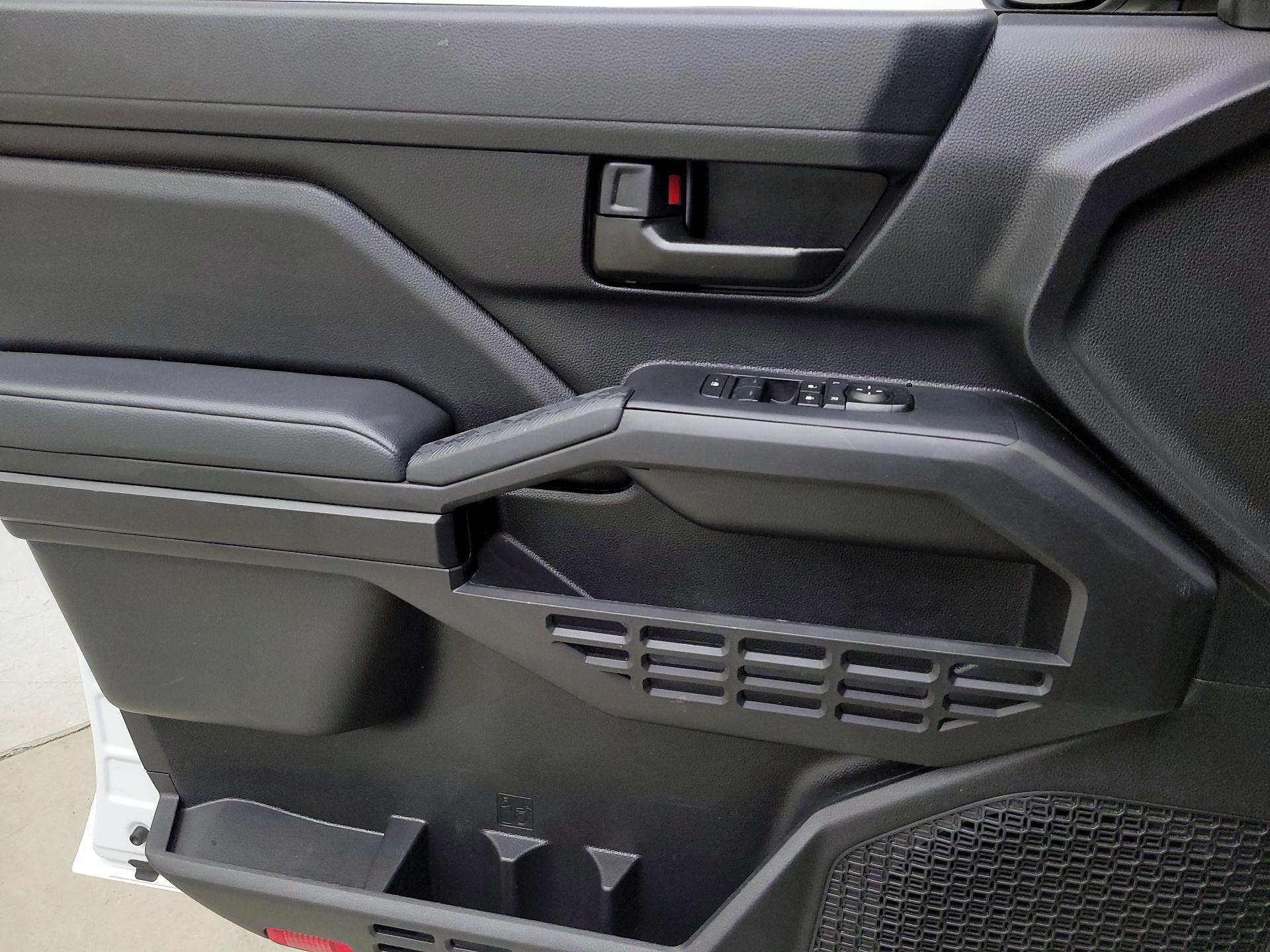 Thumbnail: 2024 Toyota Tacoma - 12