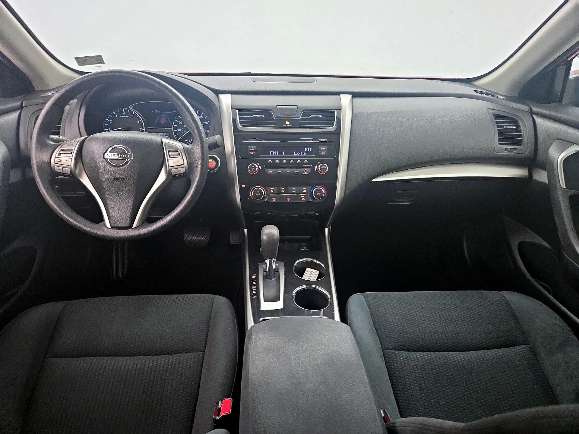 Thumbnail: 2014 Nissan Altima - 9
