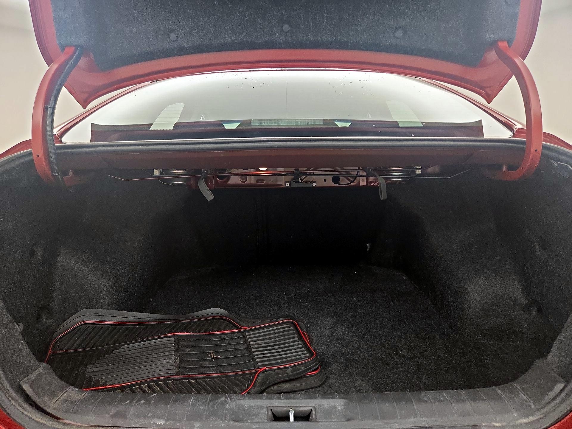 Thumbnail: 2014 Nissan Altima - 19