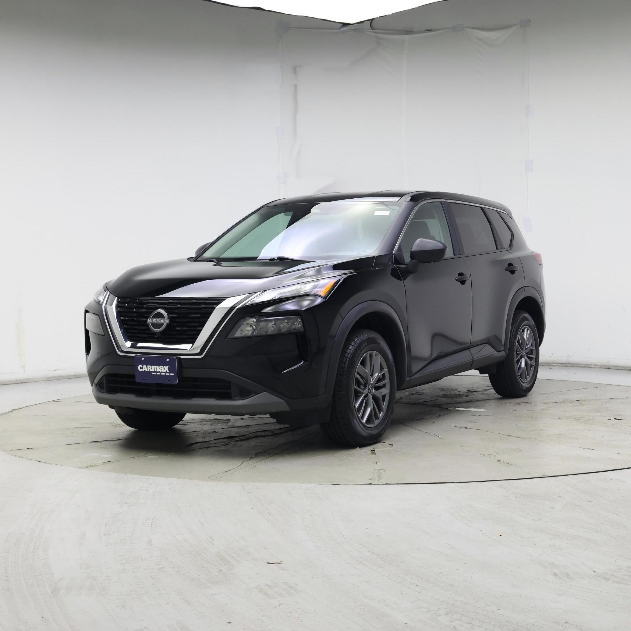Thumbnail: 2023 Nissan Rogue - 4