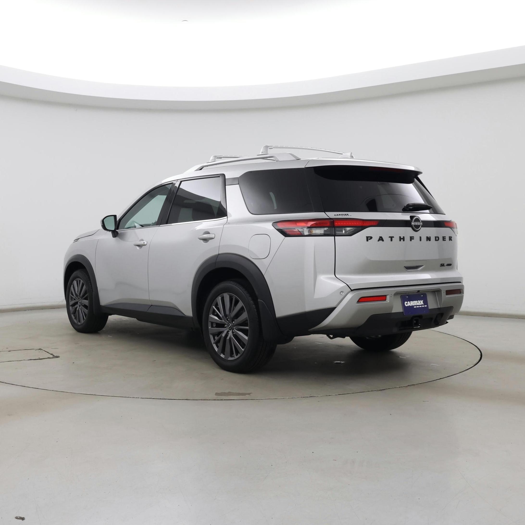 Thumbnail: 2023 Nissan Pathfinder - 2