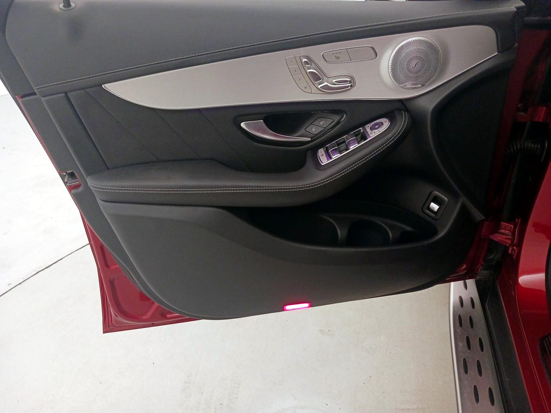 Thumbnail: 2020 Mercedes-Benz GLC - 12