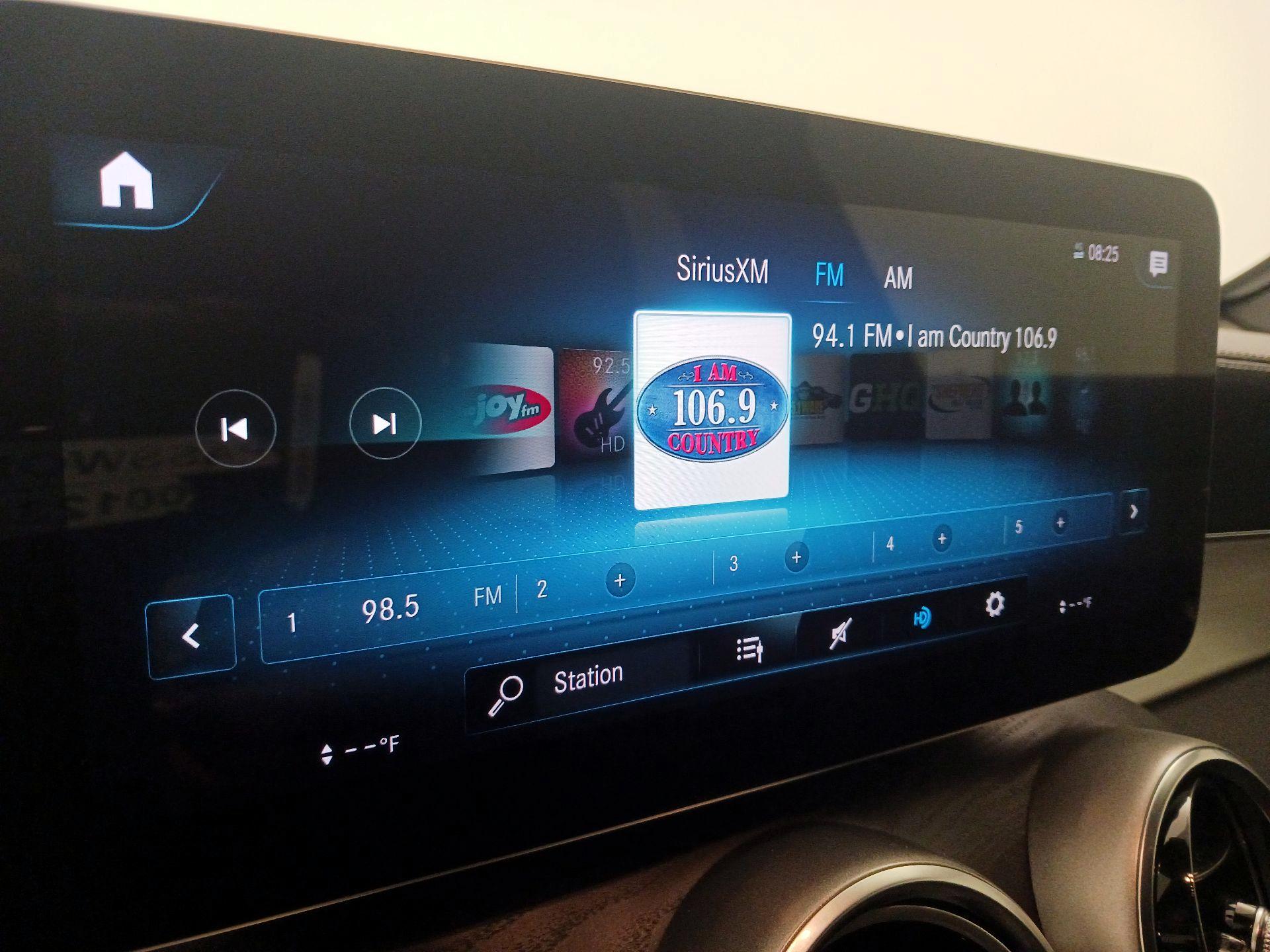 Thumbnail: 2020 Mercedes-Benz GLC - 16