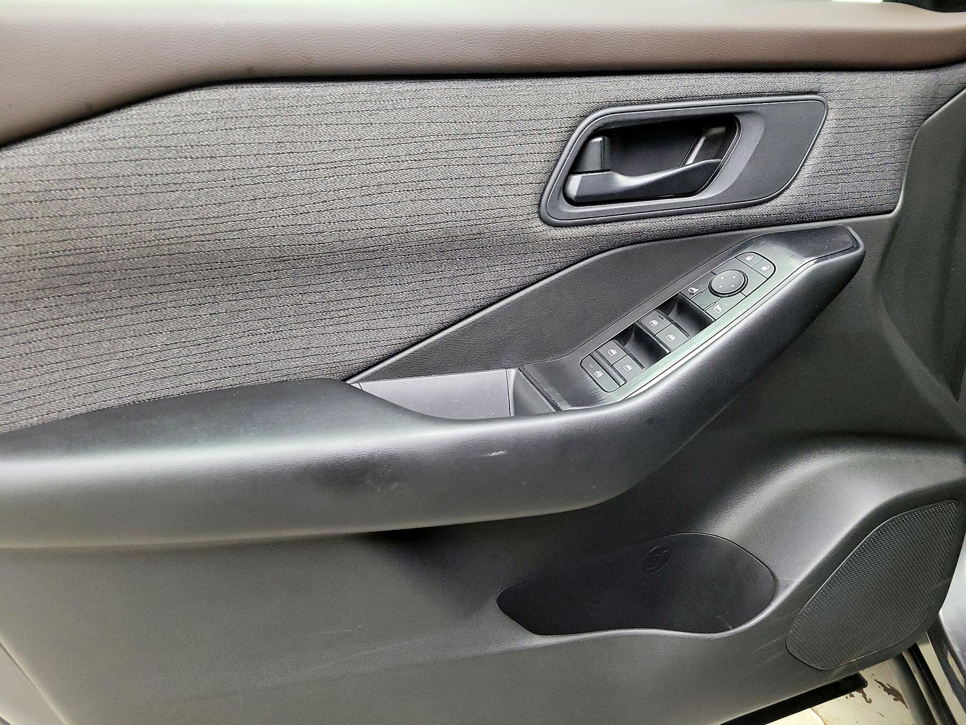 Thumbnail: 2023 Nissan Rogue - 12