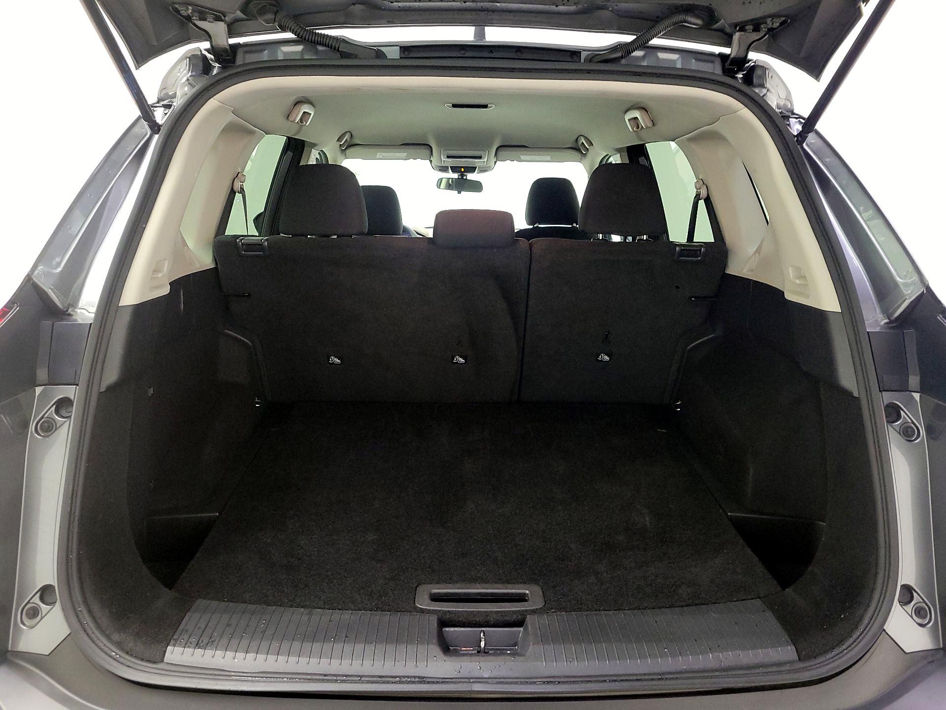 Thumbnail: 2023 Nissan Rogue - 20