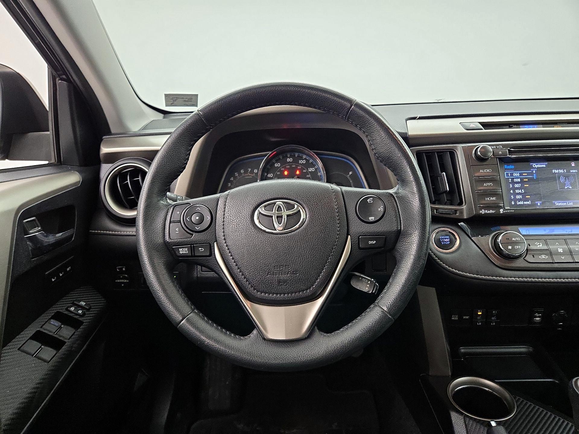 Thumbnail: 2014 Toyota RAV4 - 10