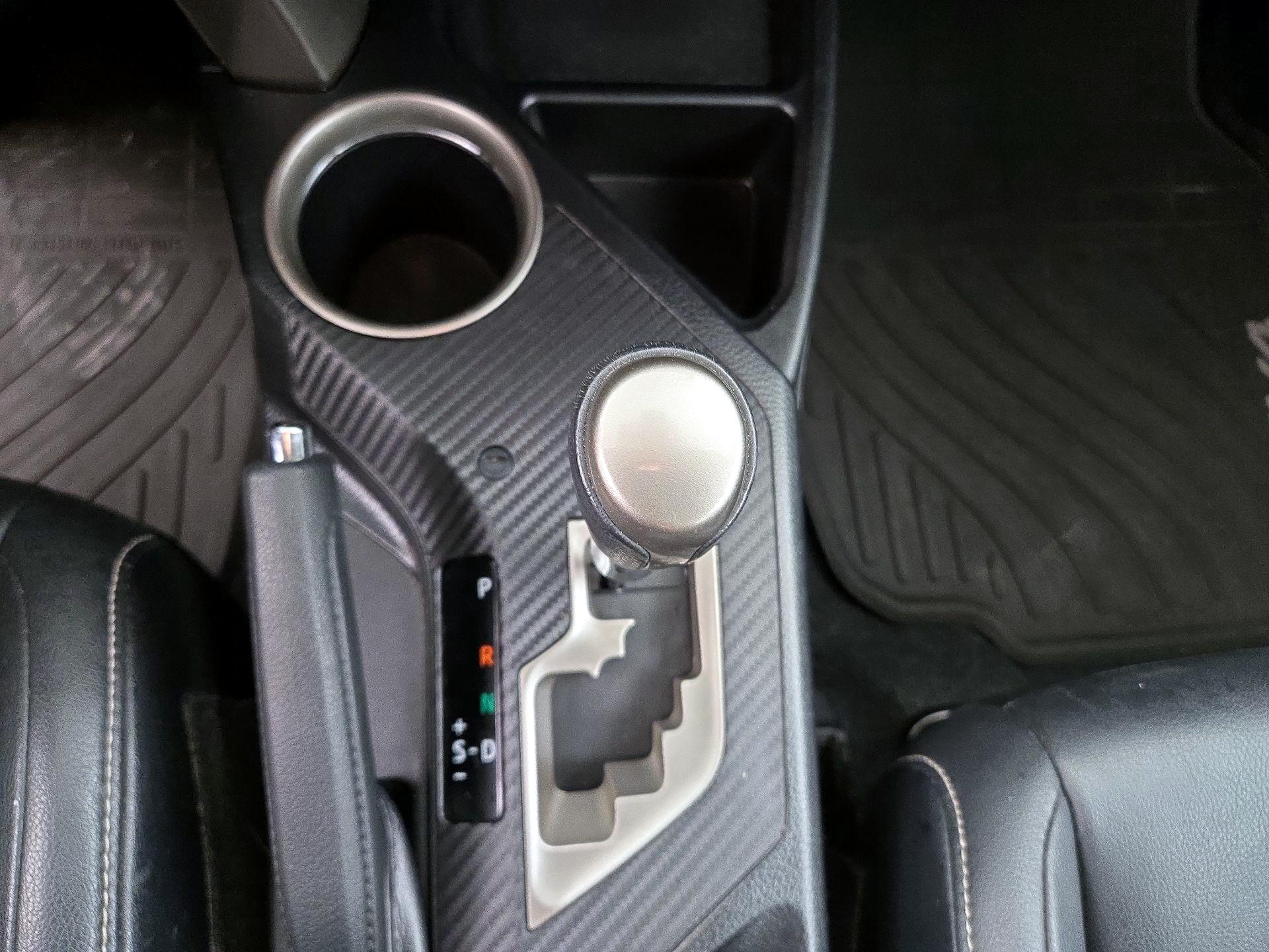 Thumbnail: 2014 Toyota RAV4 - 17