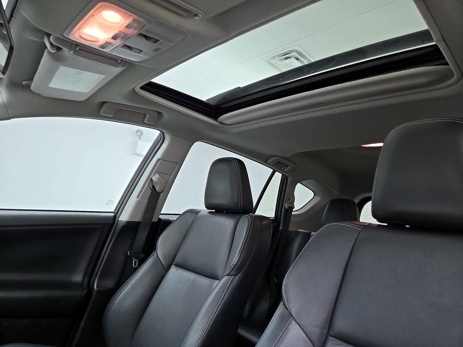 Thumbnail: 2014 Toyota RAV4 - 19