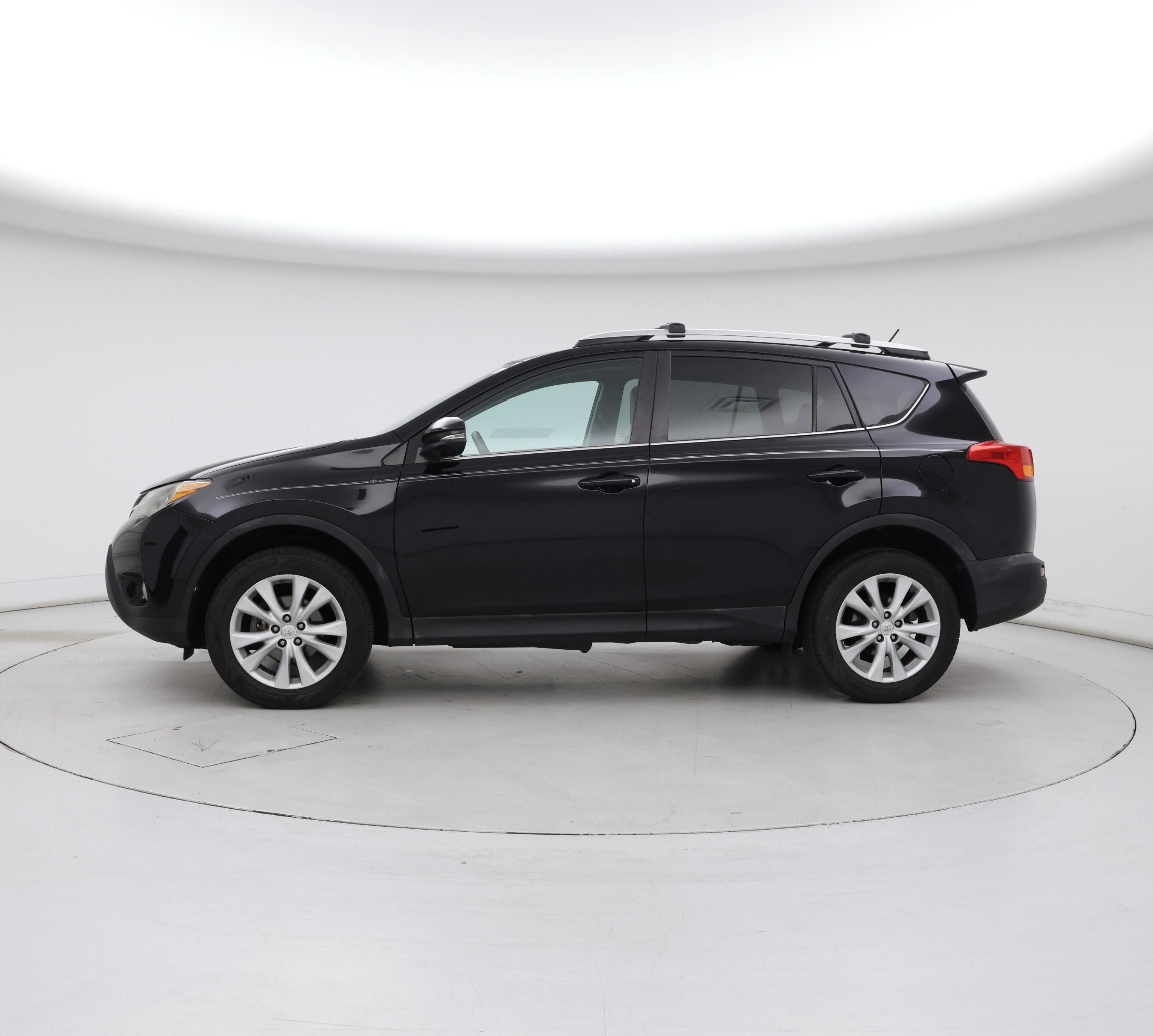 Thumbnail: 2014 Toyota RAV4 - 3