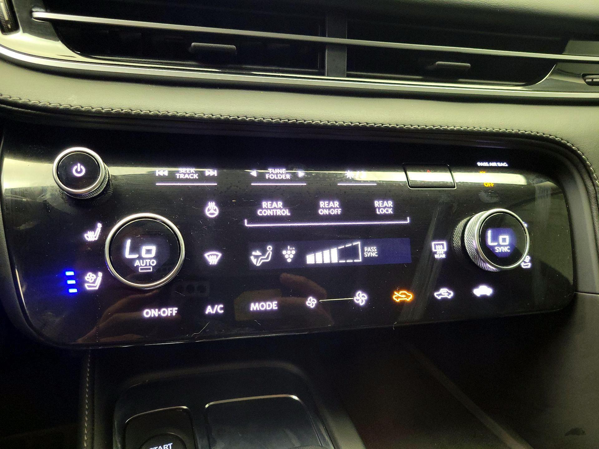 Thumbnail: 2023 INFINITI QX60 - 17