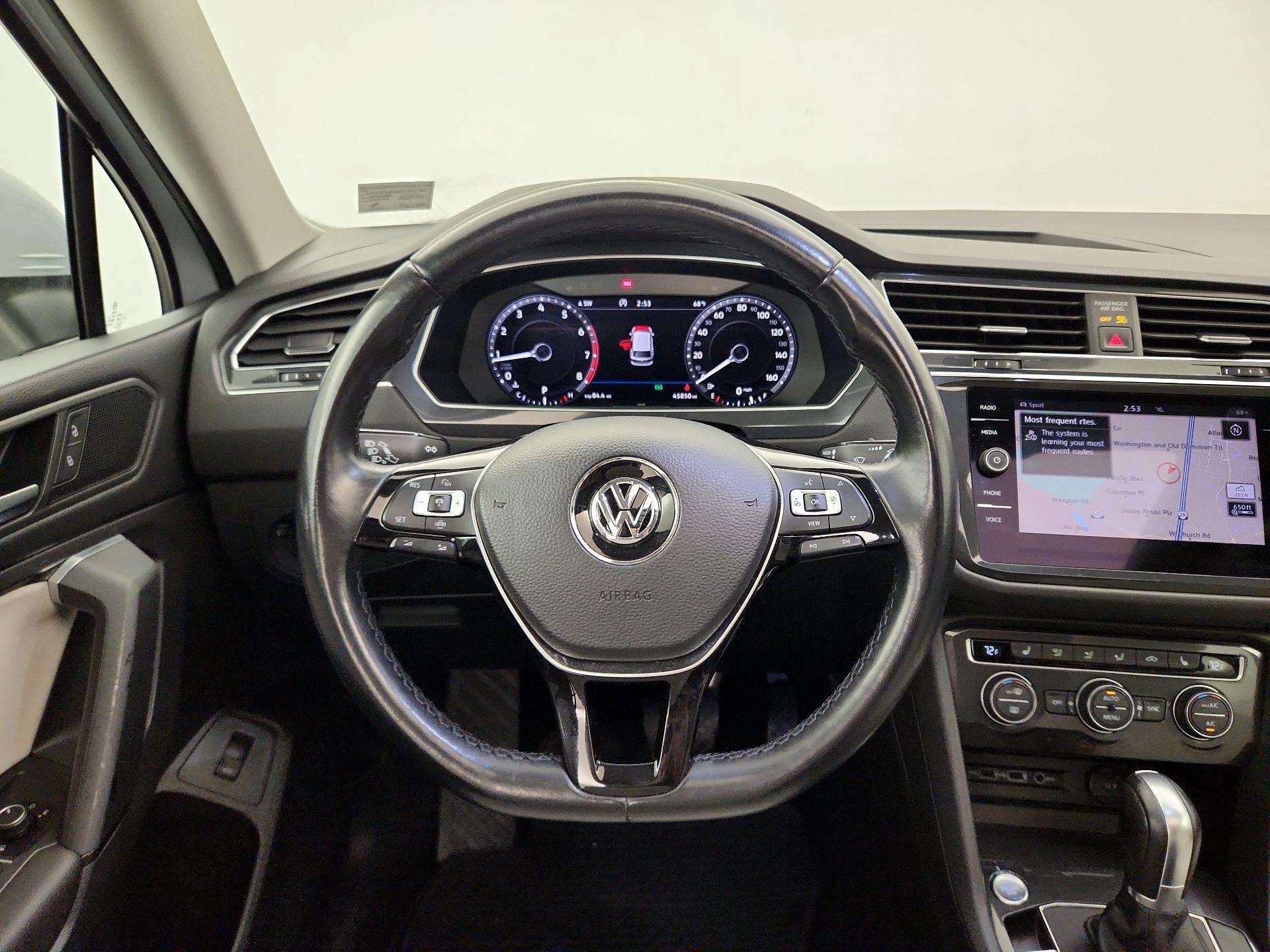 Thumbnail: 2019 Volkswagen Tiguan - 10