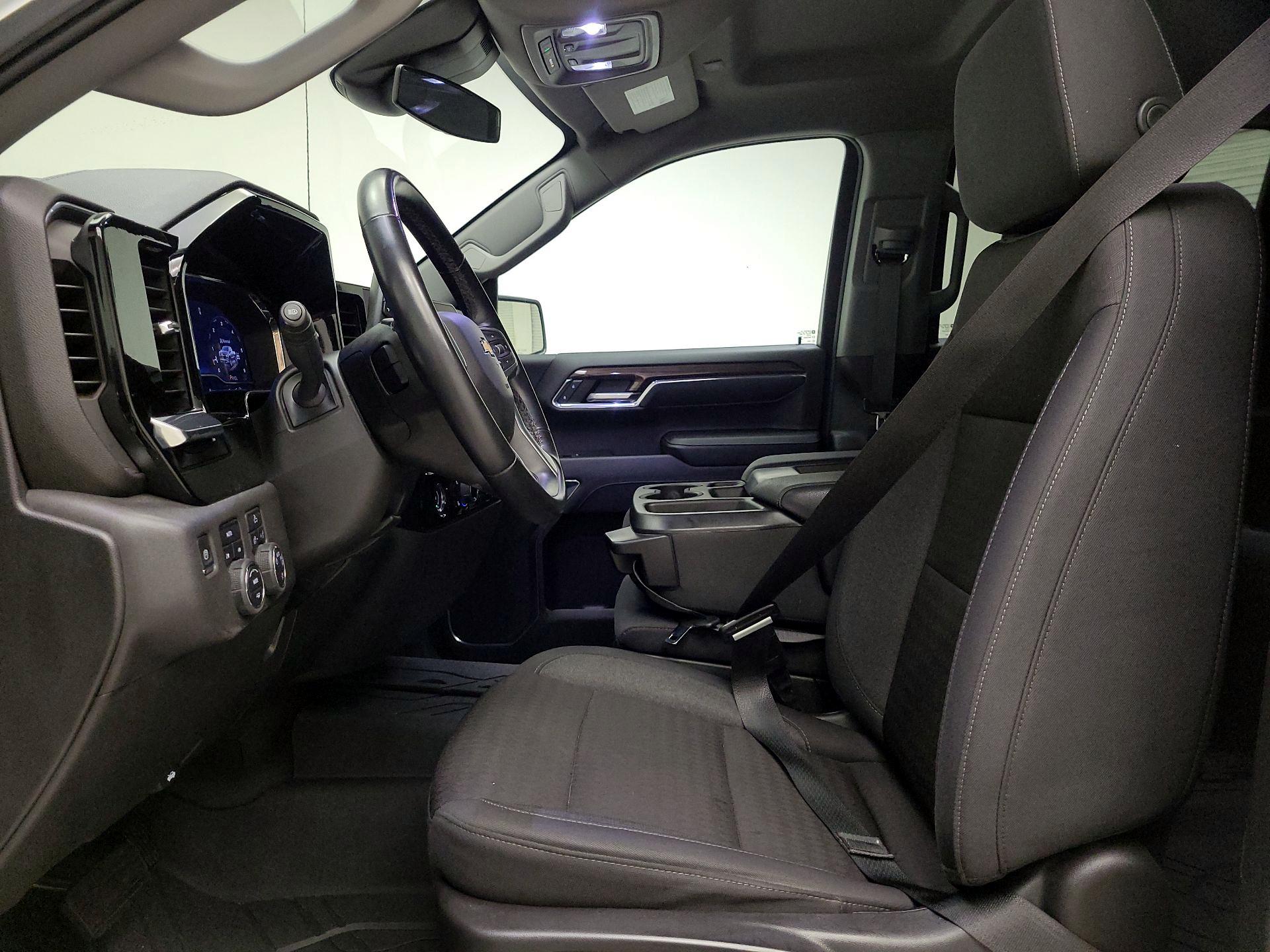Thumbnail: 2023 Chevrolet Silverado 1500 - 11
