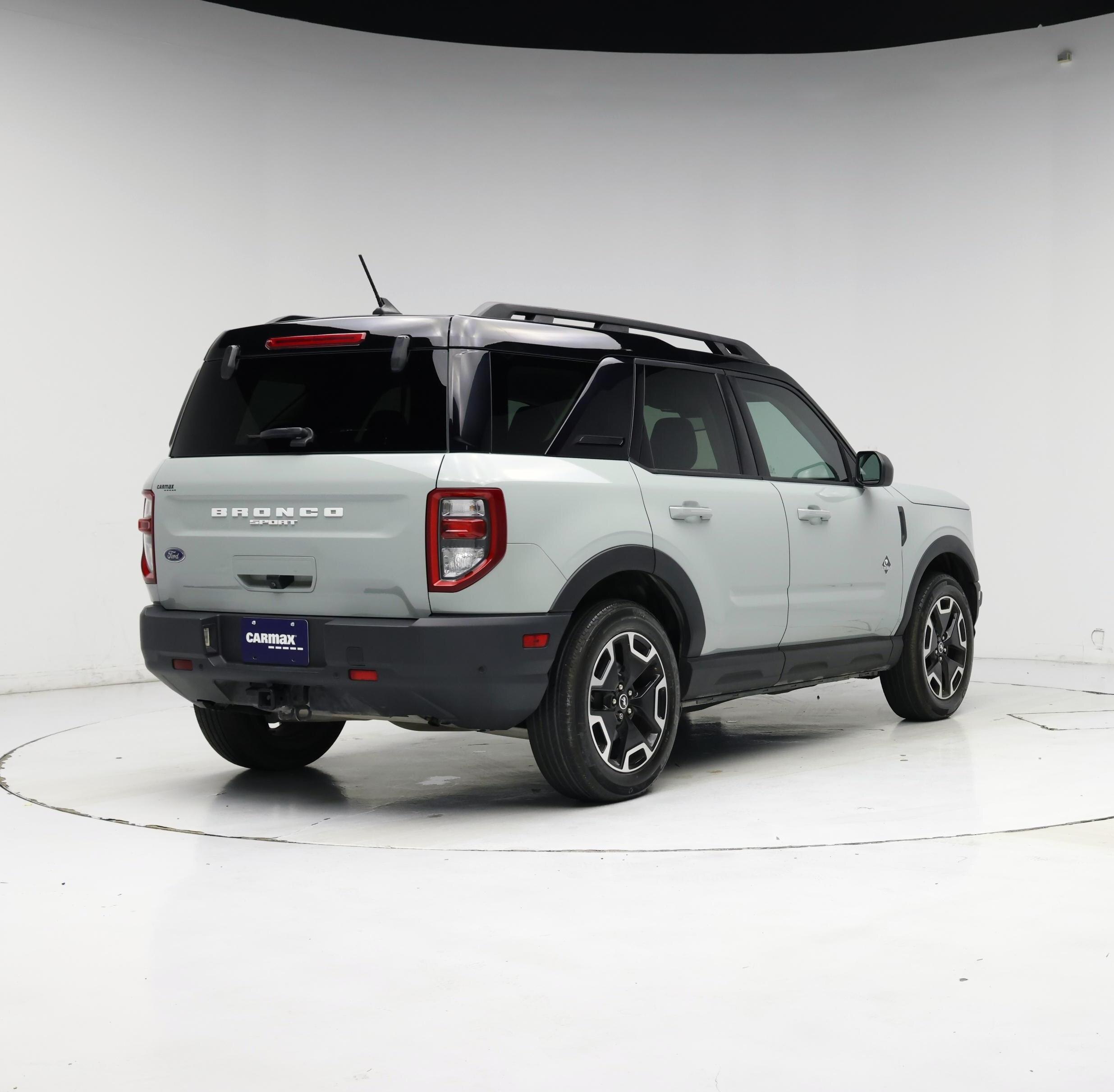 Thumbnail: 2022 Ford Bronco Sport - 8